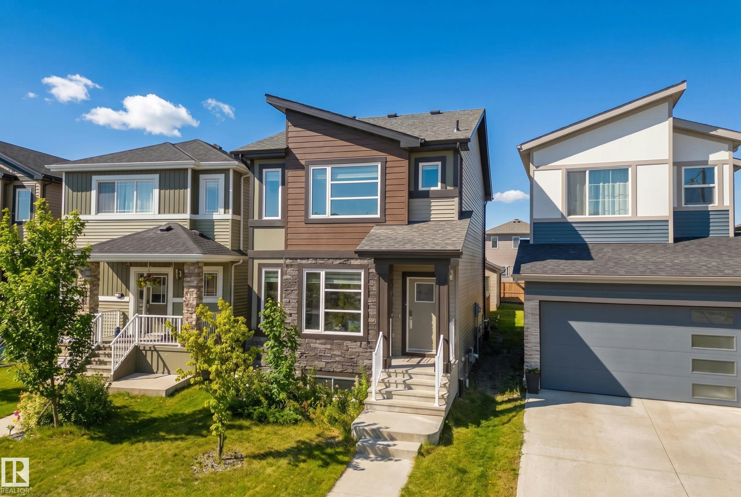 7437 Creighton Place, Edmonton, AB, T6W 3Z2
