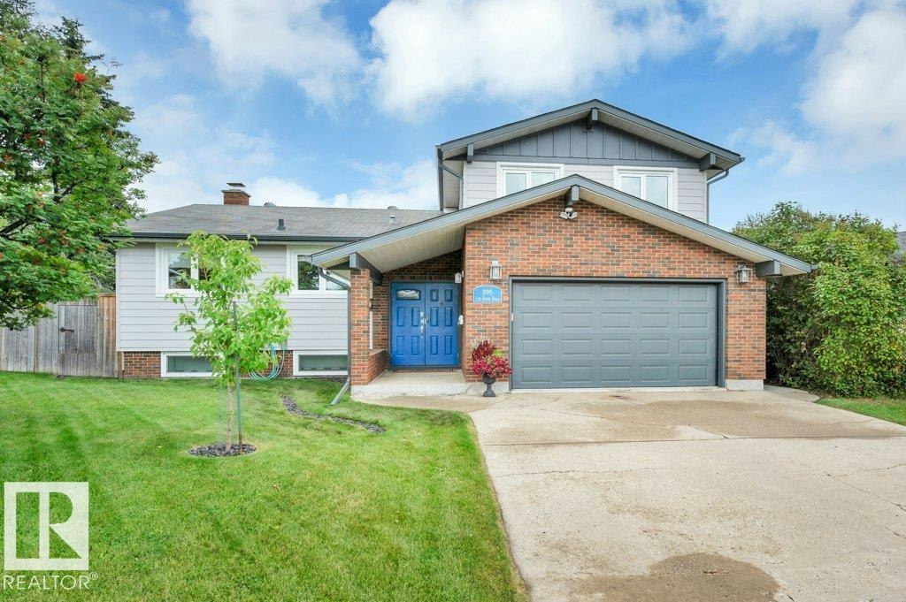 895 Lee Ridge Road, Edmonton, AB, T6K 0R1