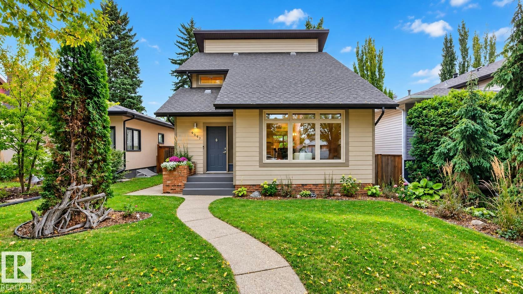 9047 94 Street, Edmonton, AB, T6C 3V3