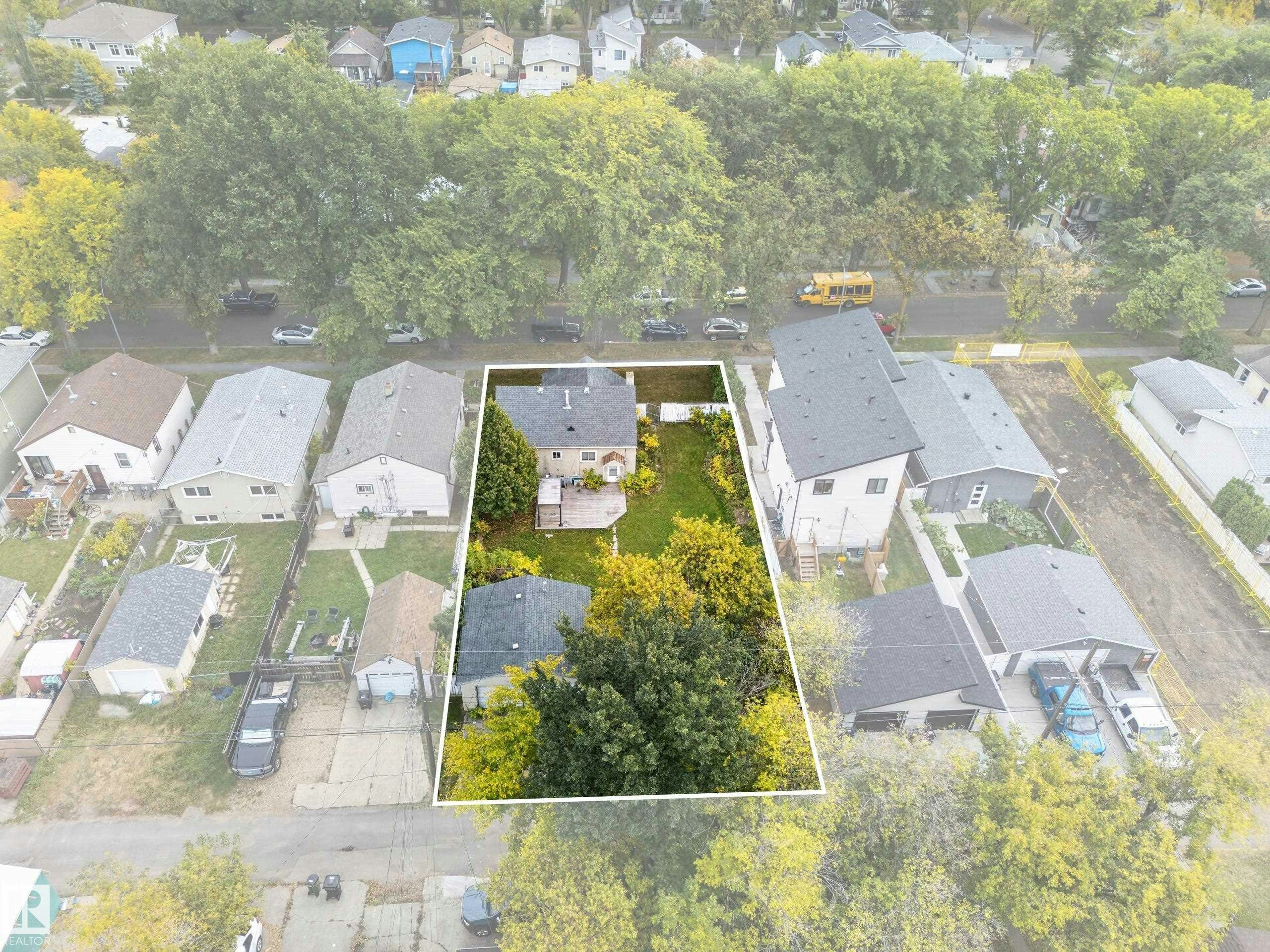 12020 63 Street, Edmonton, AB, T5W 4G4