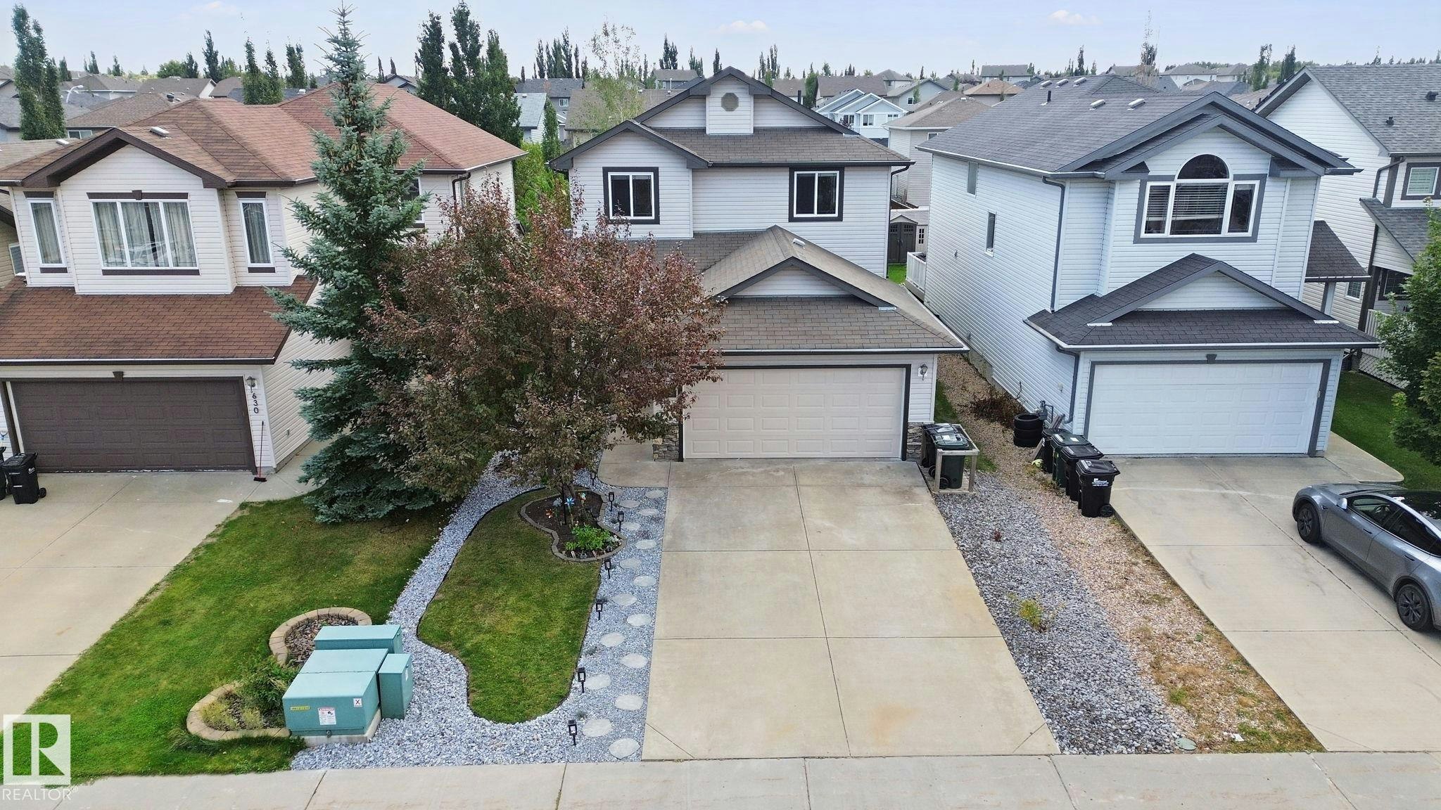 628 Foxtail Lane, Rural Strathcona County, AB, T8A 4P2