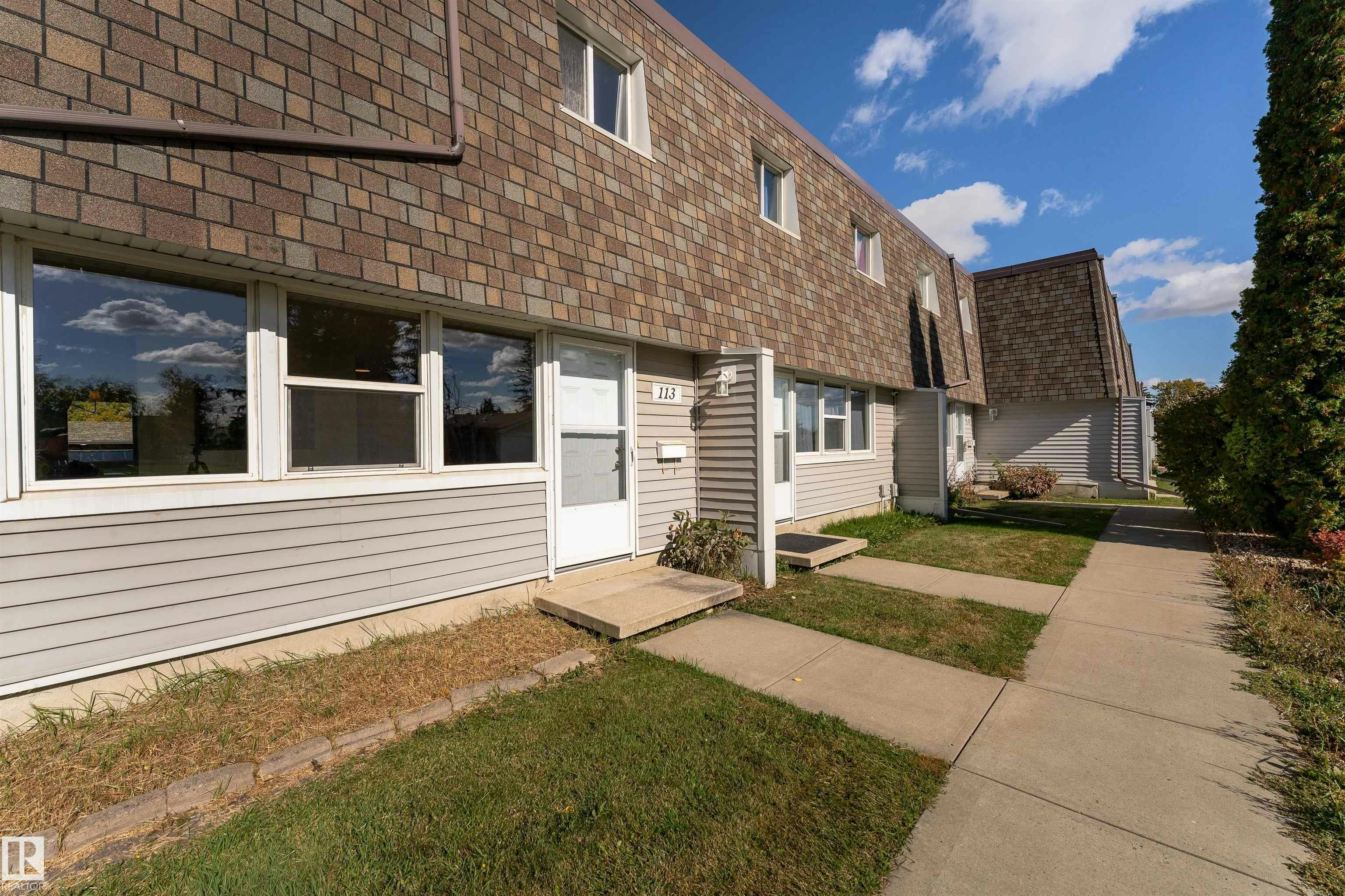 113 Village ON The Green Green, Edmonton, AB, T5A 1H2