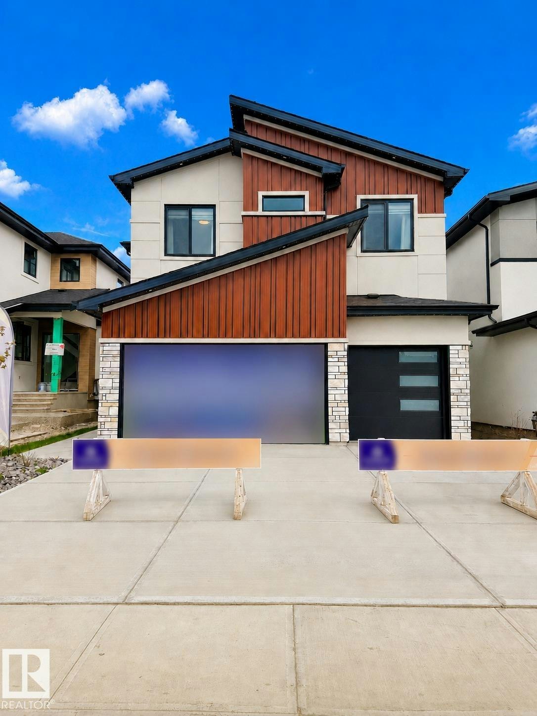 16607 8 Street, Edmonton, AB, T5Y 4J1