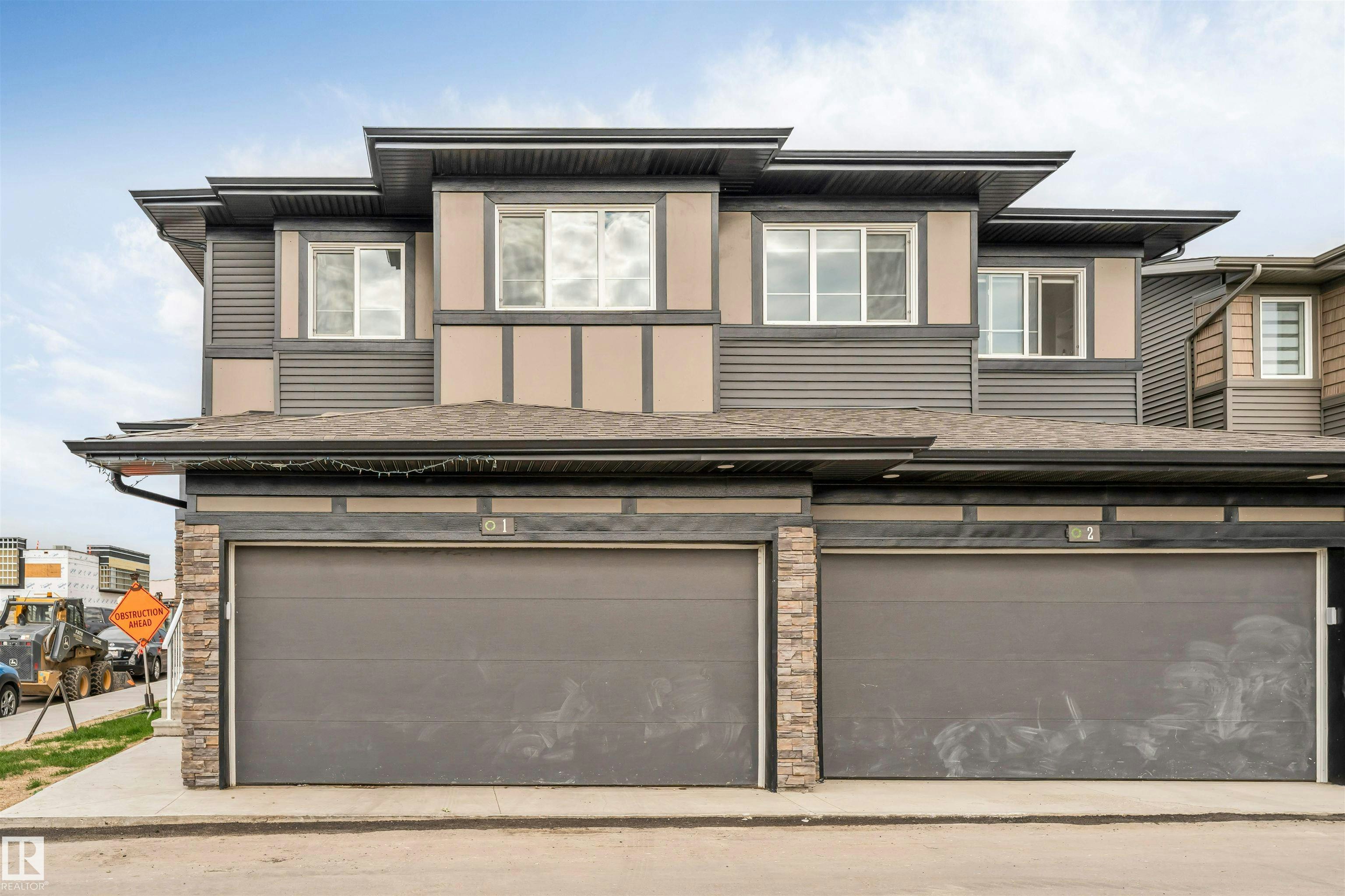 1-2710 66 Street, Edmonton, AB, T6X 3H4
