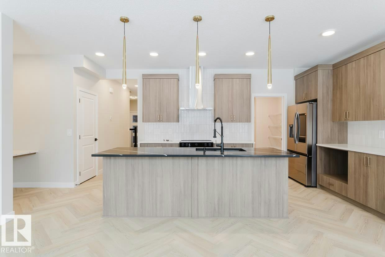 11 Cessy Street, St. Albert, AB, T8T 2E2
