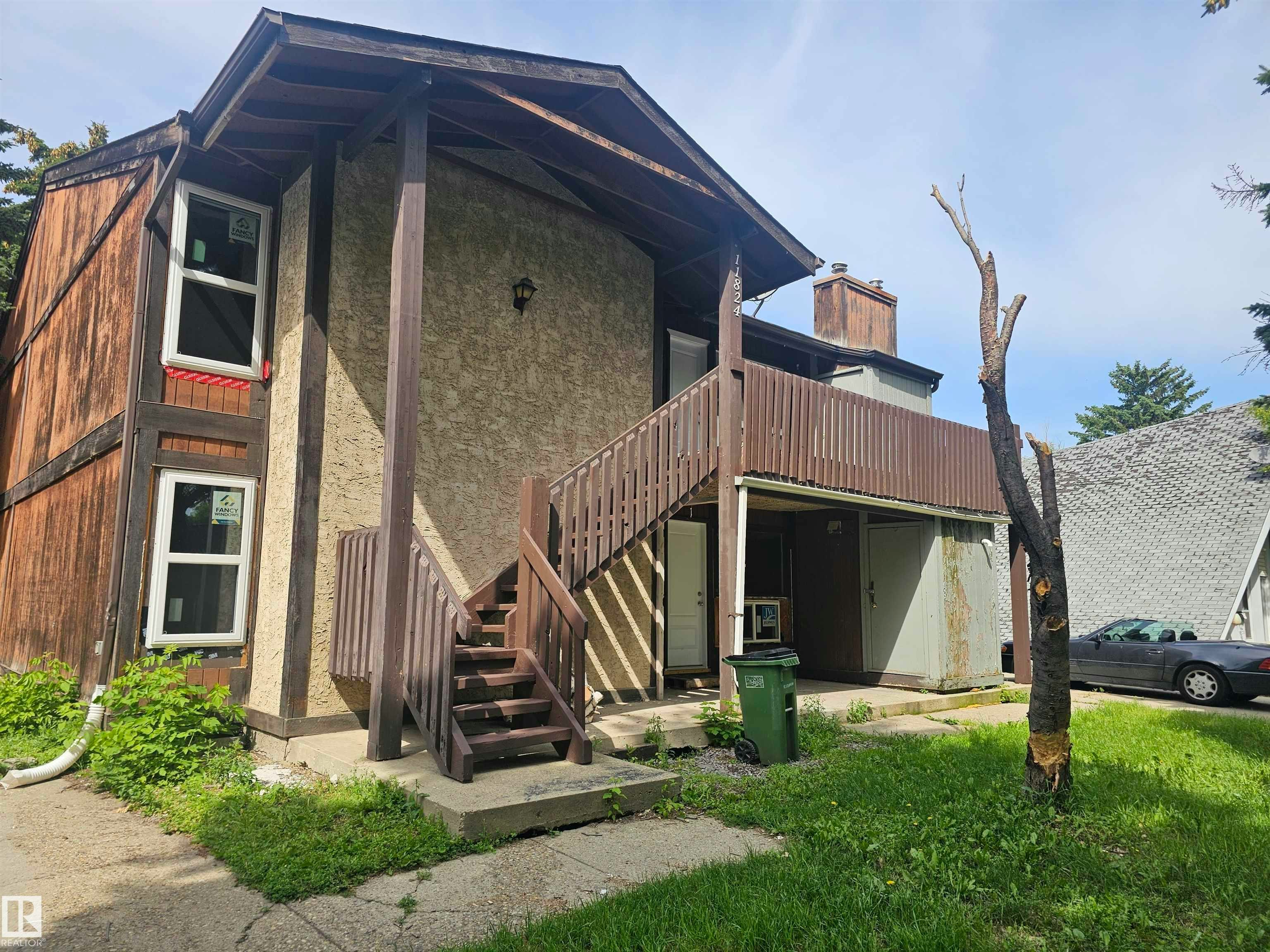 11822 39 Street, Edmonton, AB, T5W 2J5