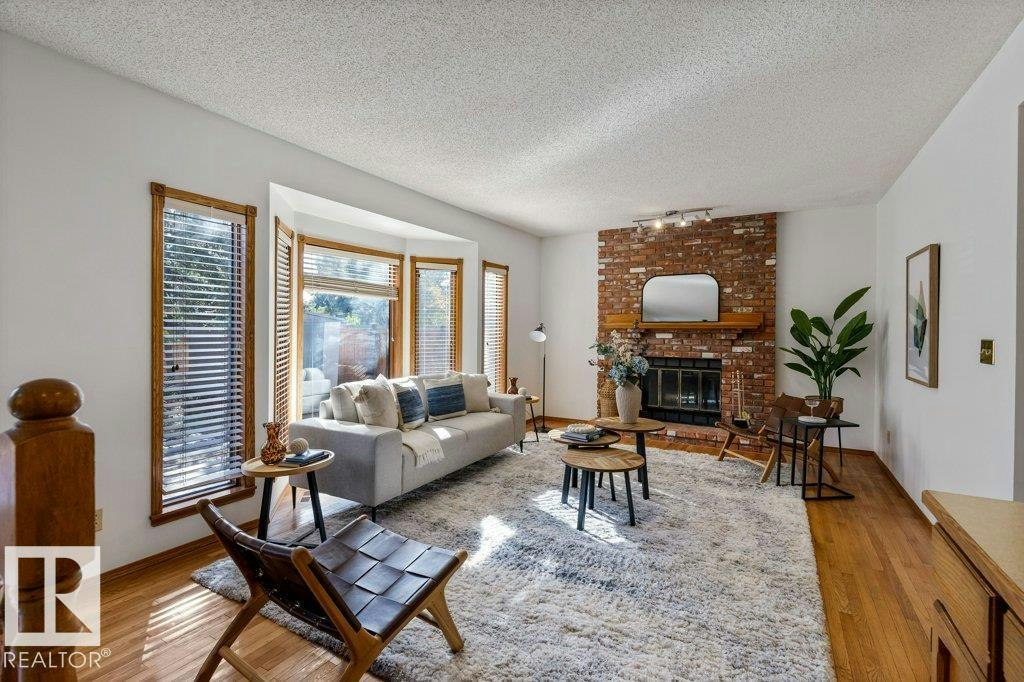 507 Burton Close, Edmonton, AB, T6R 2B2