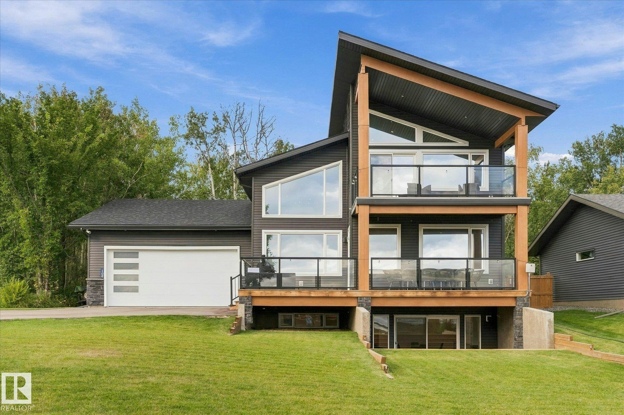 100 55101 Ste Anne Trail, Rural Lac Ste. Anne County, AB, T0E 1A1
