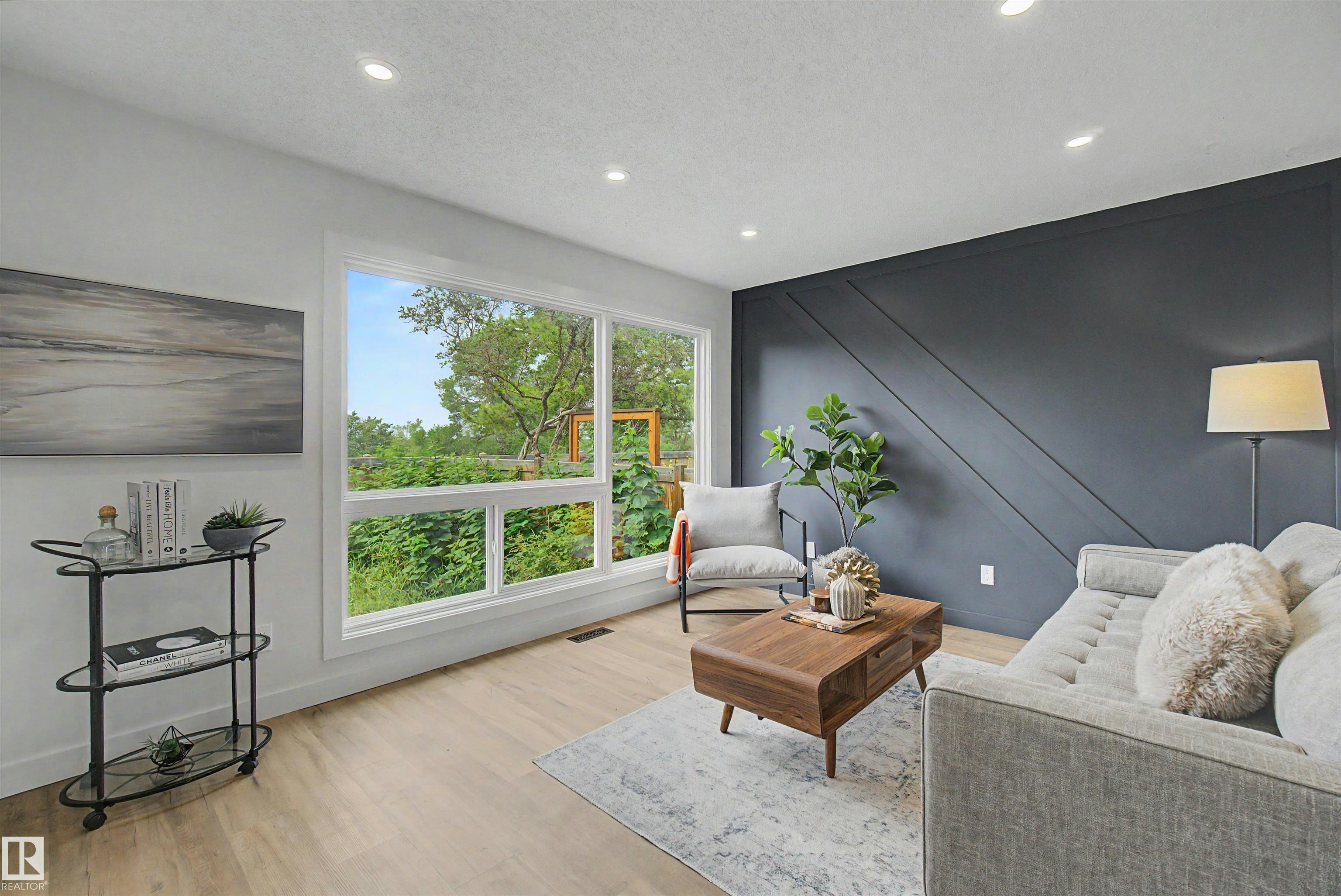 215 Grandin Village, St. Albert, AB, T8N 2J3