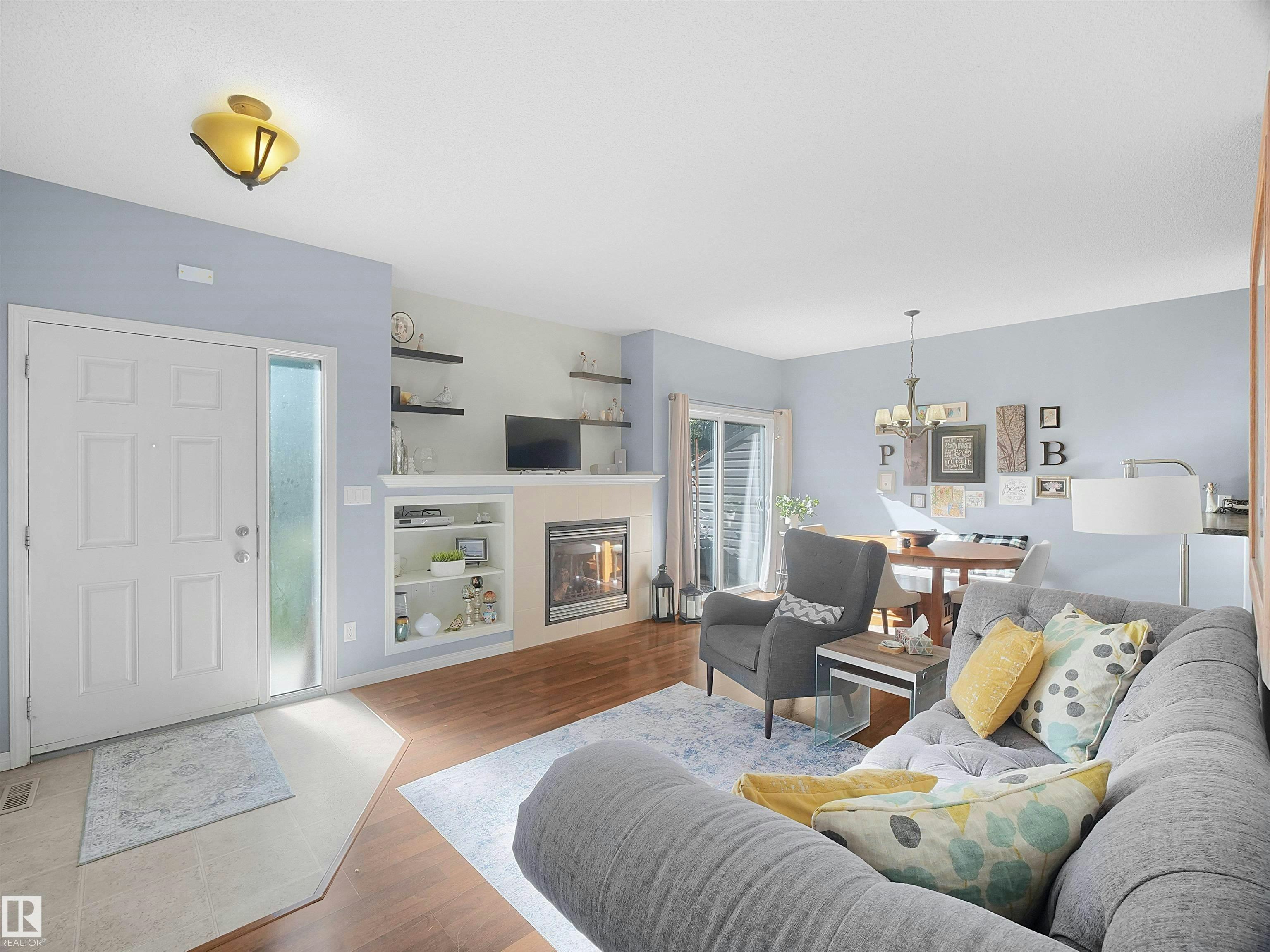 24-30 Oak Vista Drive, St. Albert, AB, T8N 3T1