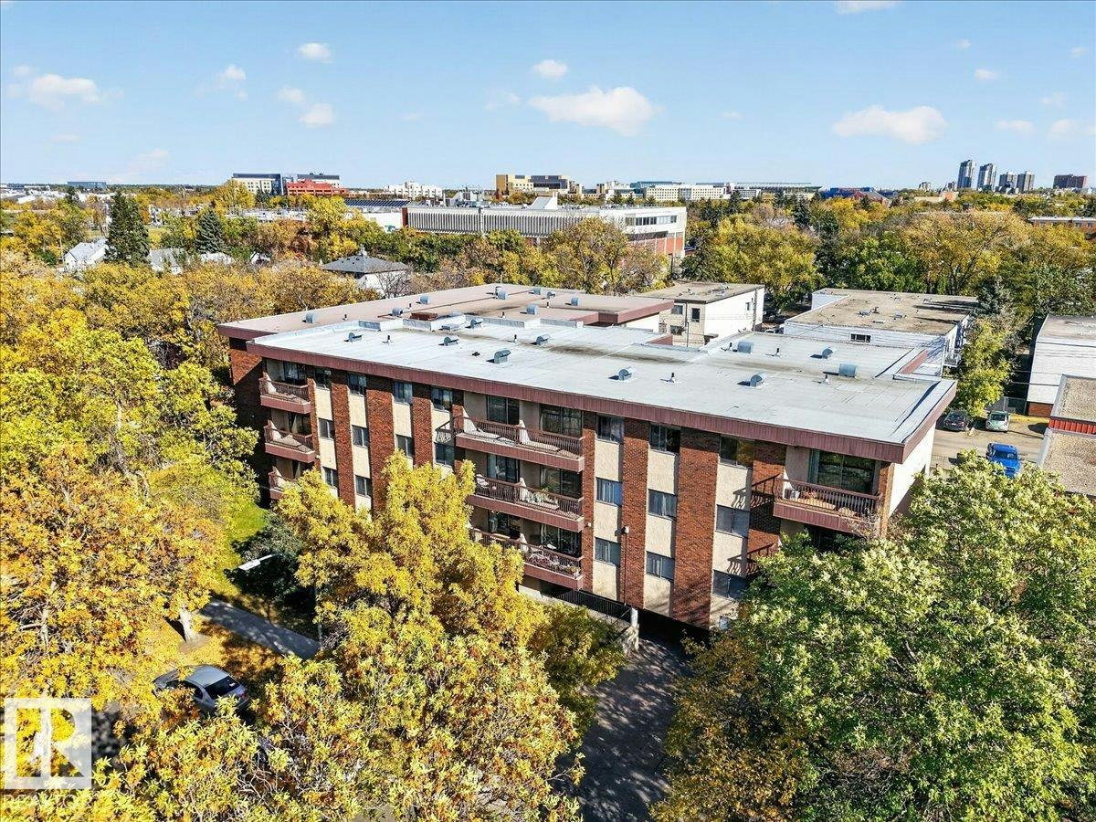 103-10725 111 Street, Edmonton, AB, T5H 3G2 - 48