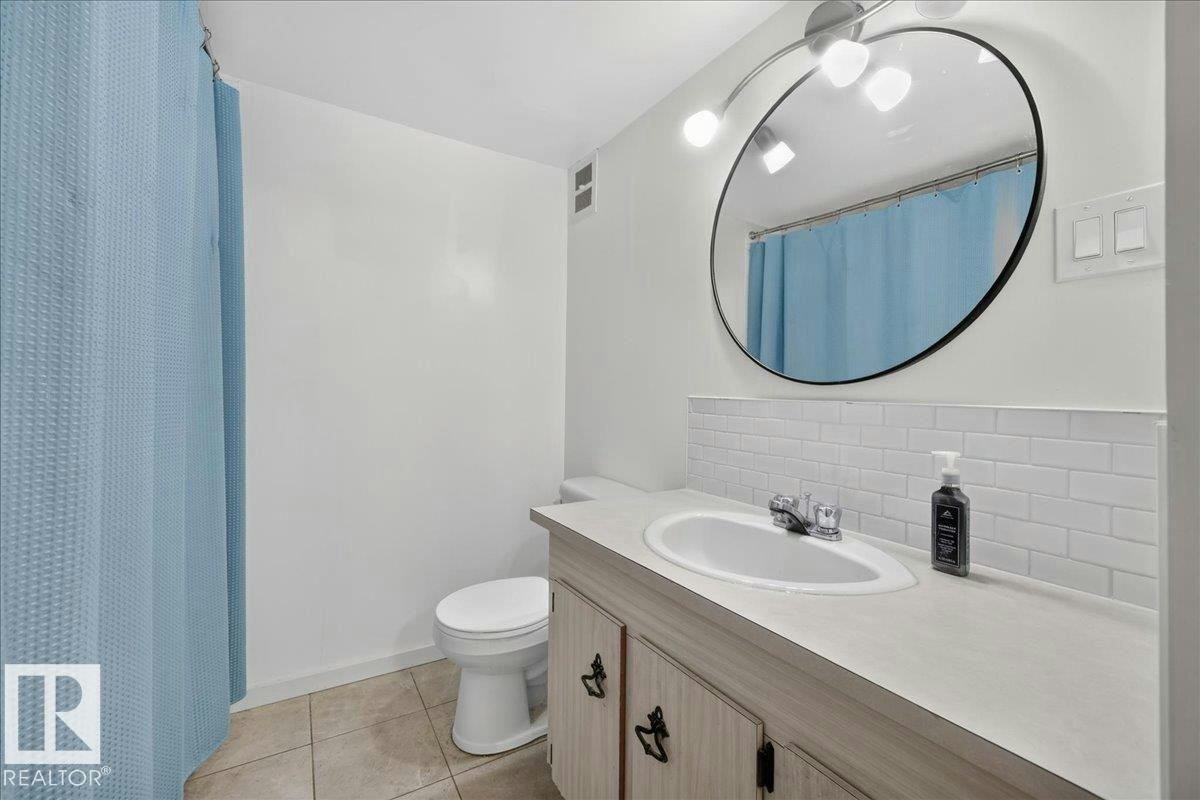 103-10725 111 Street, Edmonton, AB, T5H 3G2 - 36