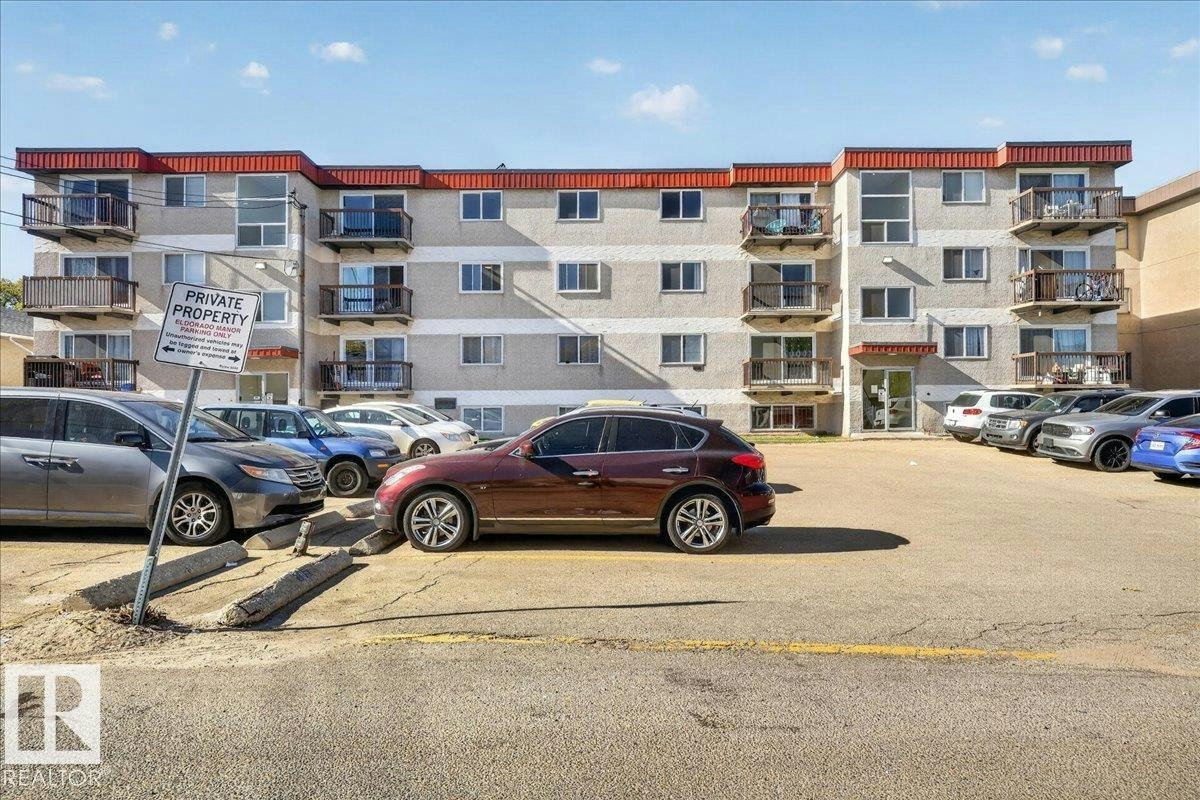 103-10725 111 Street, Edmonton, AB, T5H 3G2 - 43