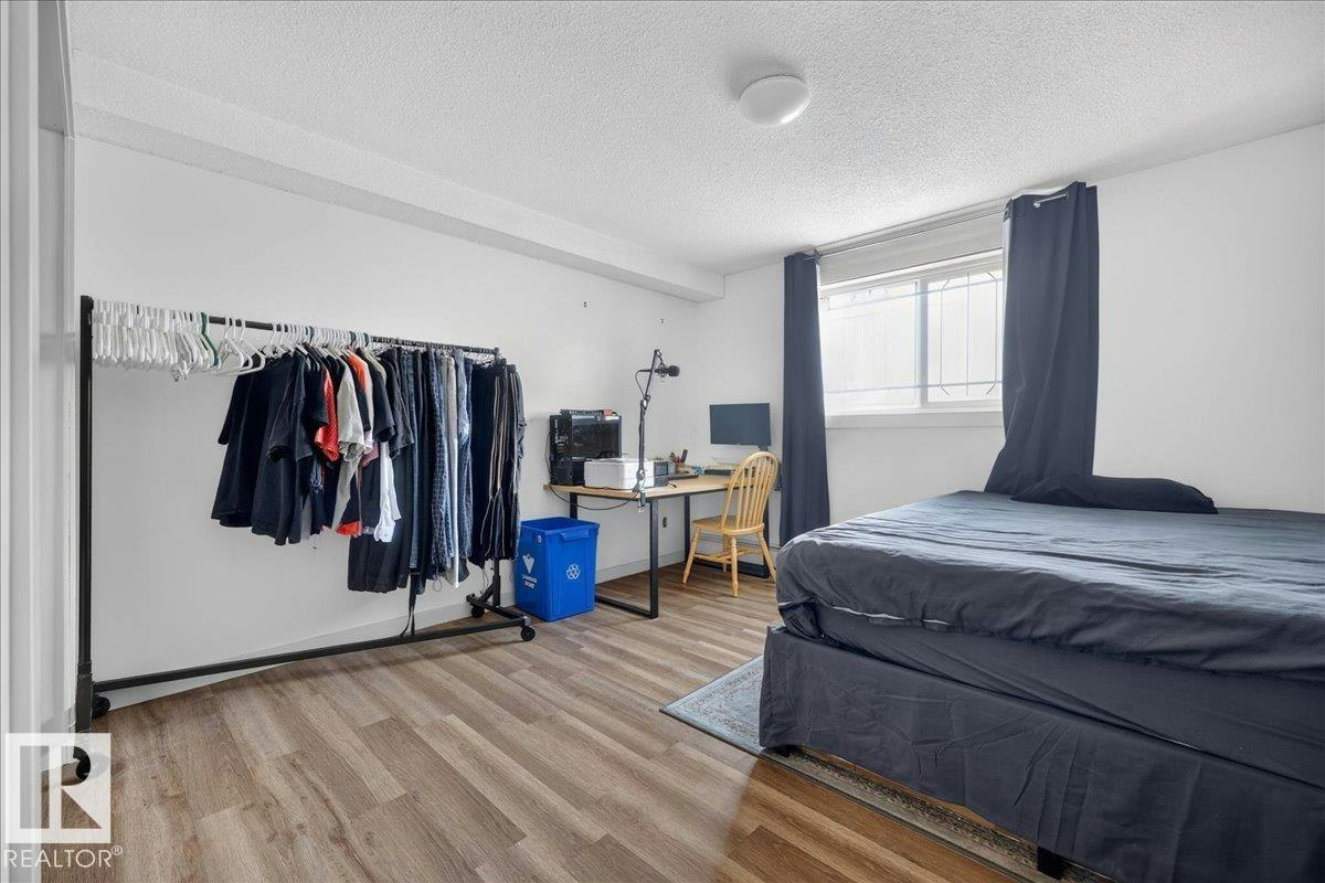 103-10725 111 Street, Edmonton, AB, T5H 3G2 - 31