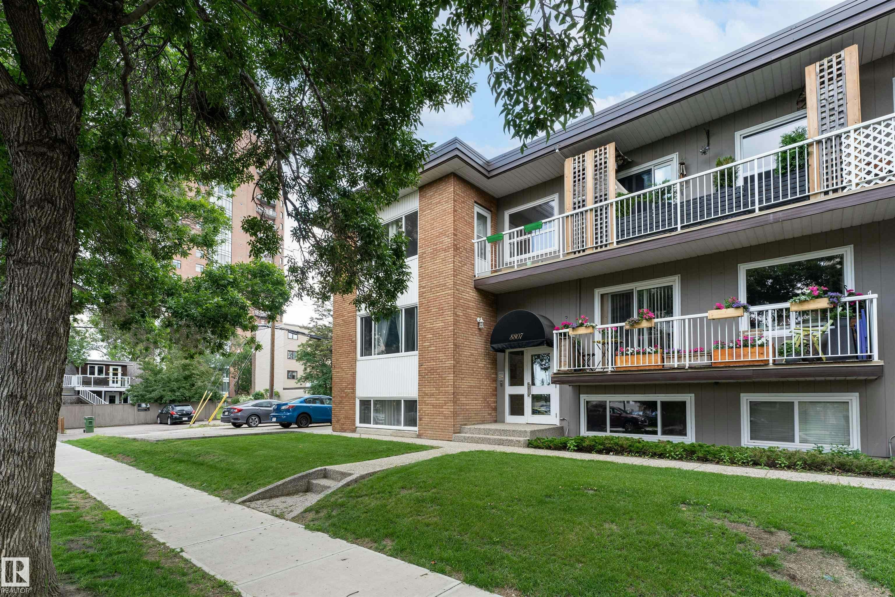 5-8807 101 Street, Edmonton, AB, T6E 3Z9