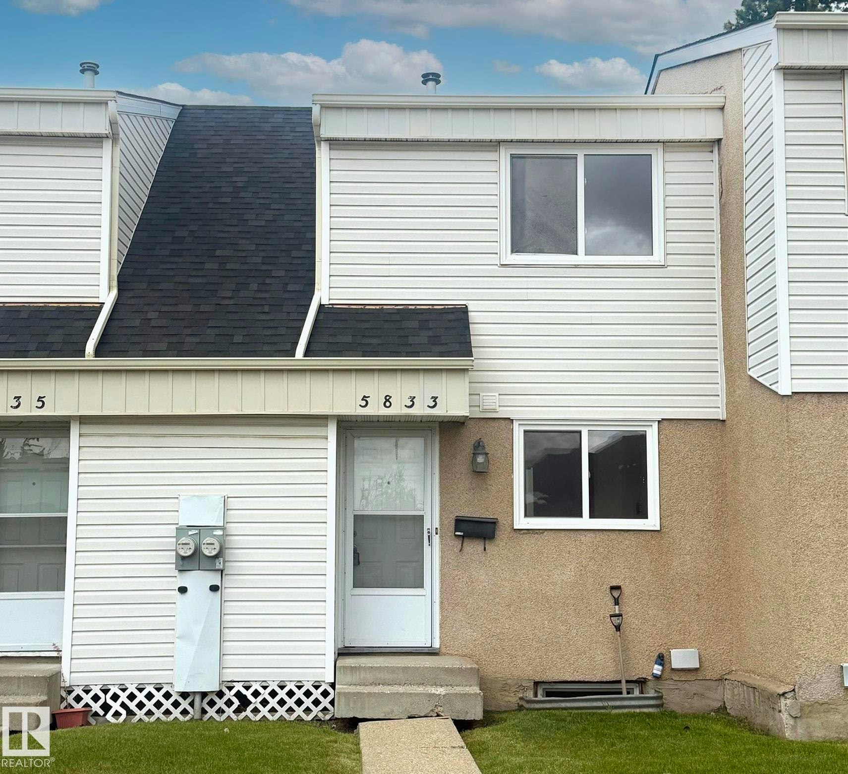 5833 Riverbend Road, Edmonton, AB, T6H 5A8