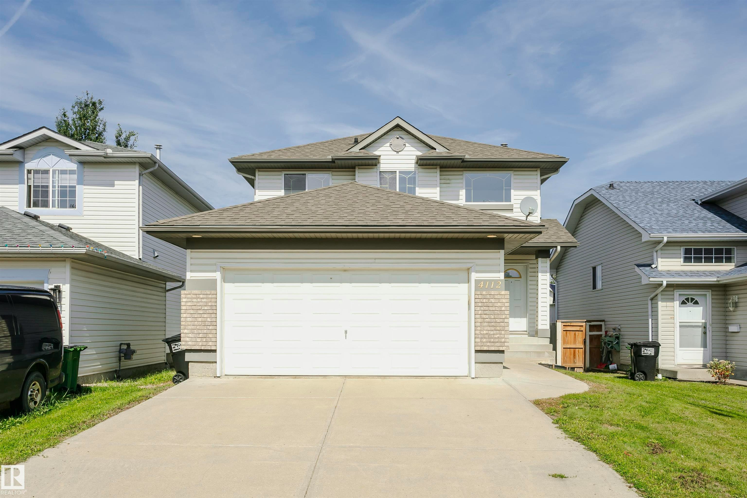 4112 37a Avenue, Edmonton, AB, T6L 7A1