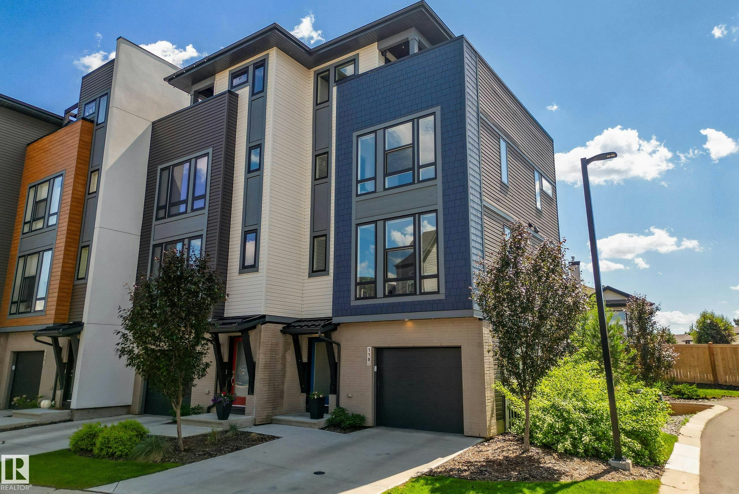 118-1304 Rutherford Road, Edmonton, AB, T6W 0B4