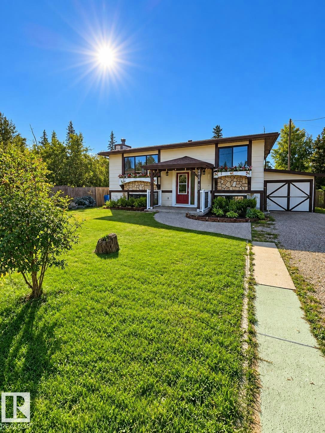 4916 53 Street, Rural Parkland County, AB, T0E 0S0