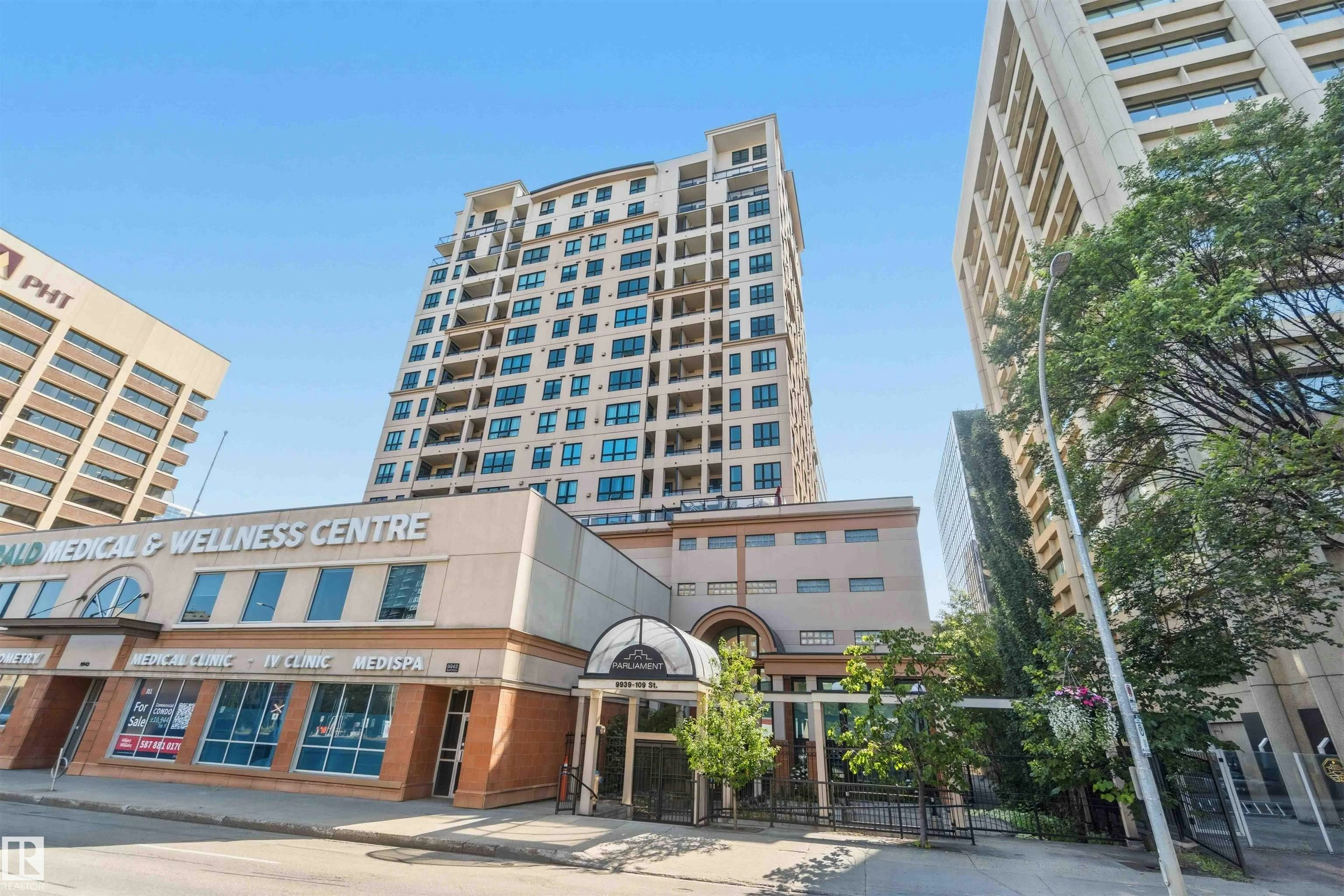 708-9939 109 Street, Edmonton, AB, T5K 1H6