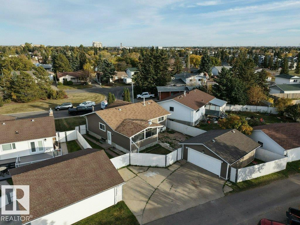 1139 Lakewood Road N, Edmonton, AB, T6K 3A9 - 72