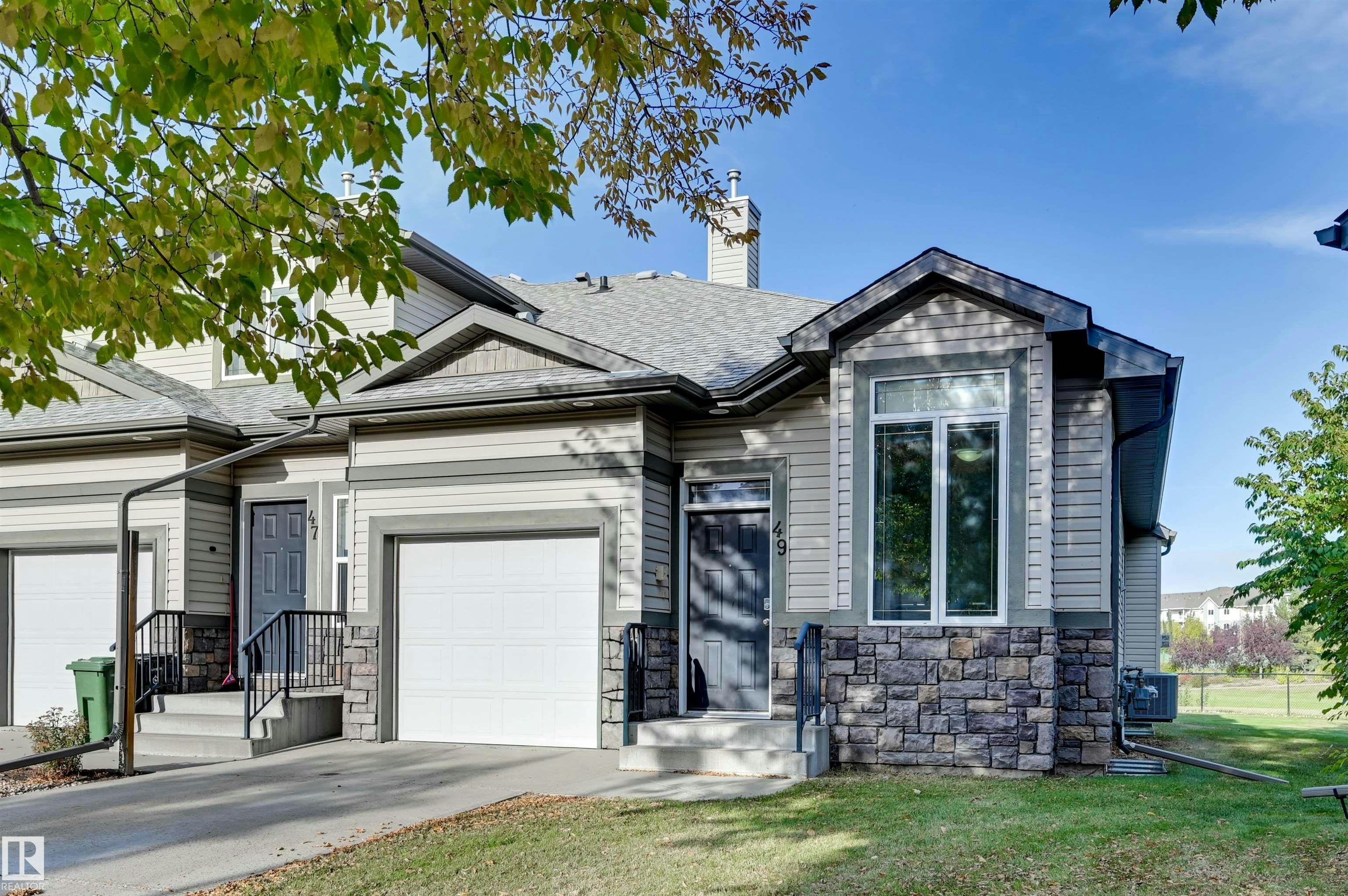 49-10 Woodcrest Lane, Fort Saskatchewan, AB, T8L 0C7