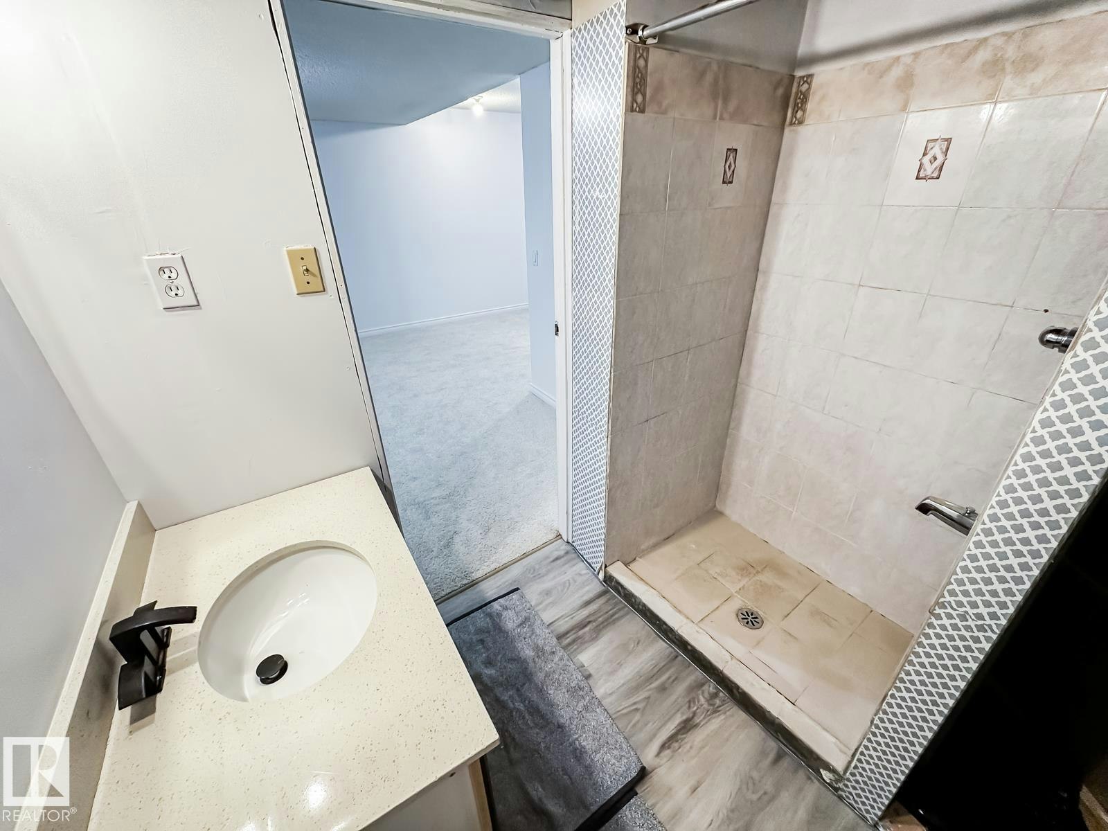 8504 173 Street, Edmonton, AB, T5T 2V4 - 39