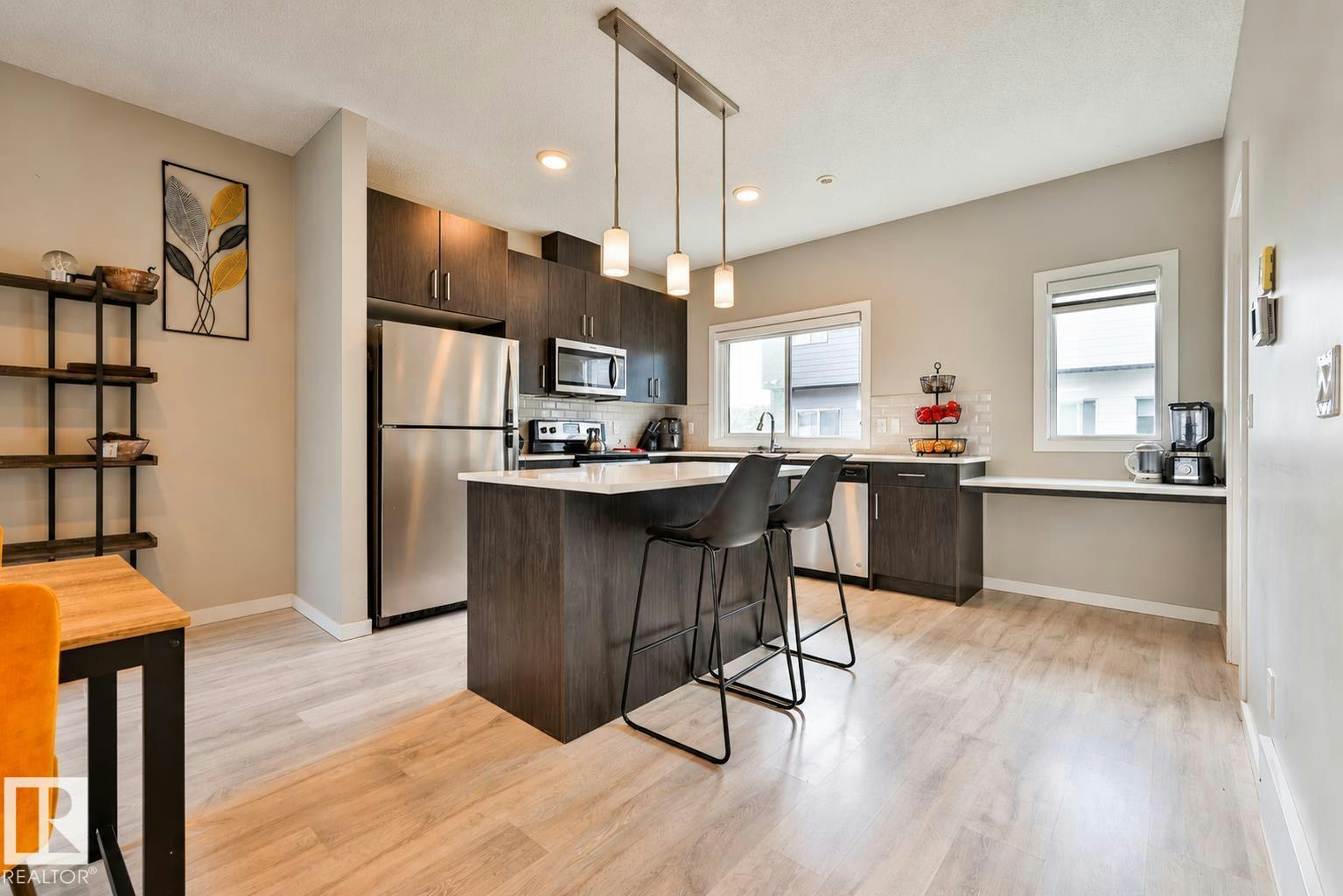26-804 Welsh Drive, Edmonton, AB, T6X 1Y8
