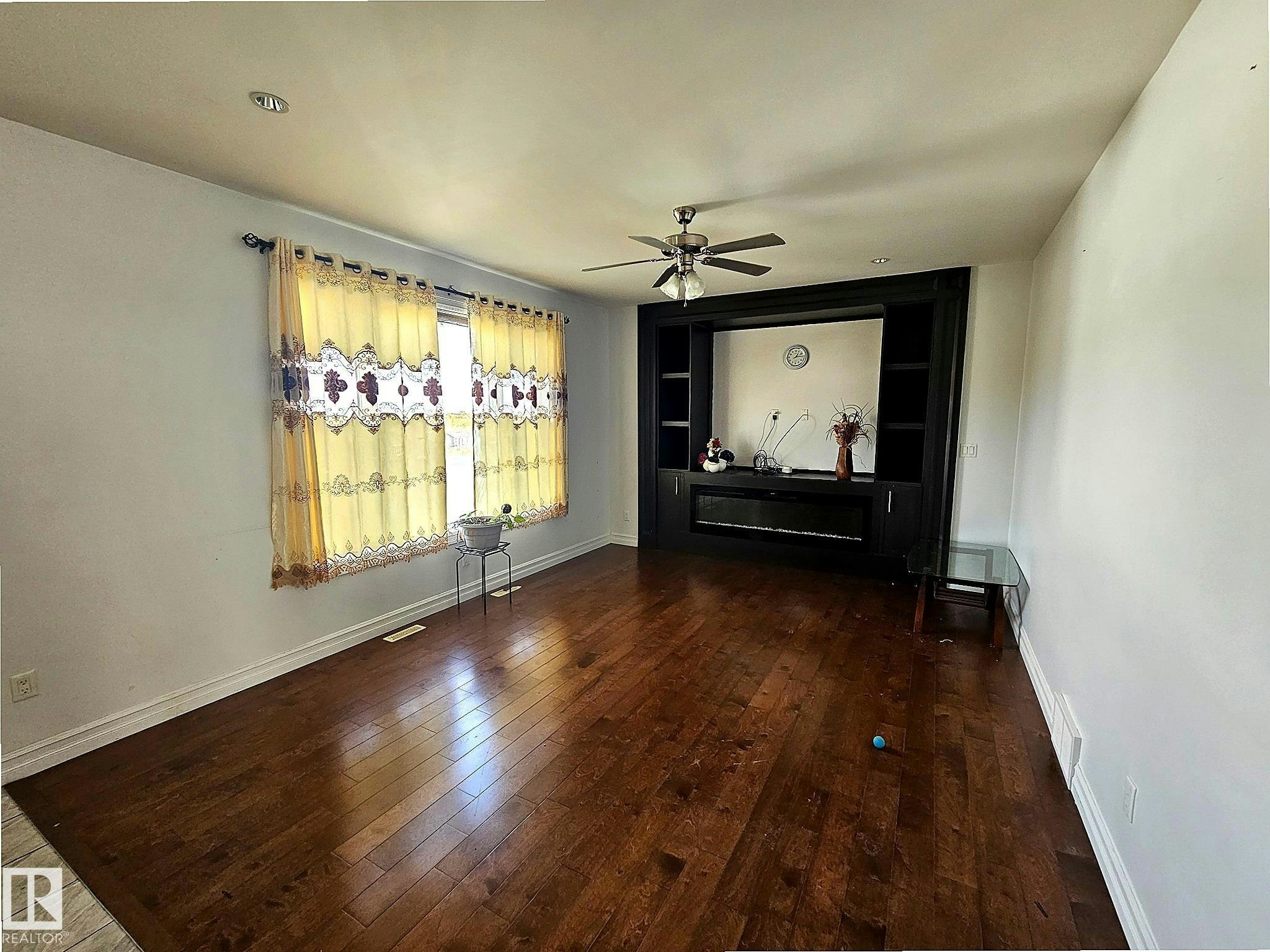 5306 55 Avenue, Tofield, AB, T4J 4J0 - 7