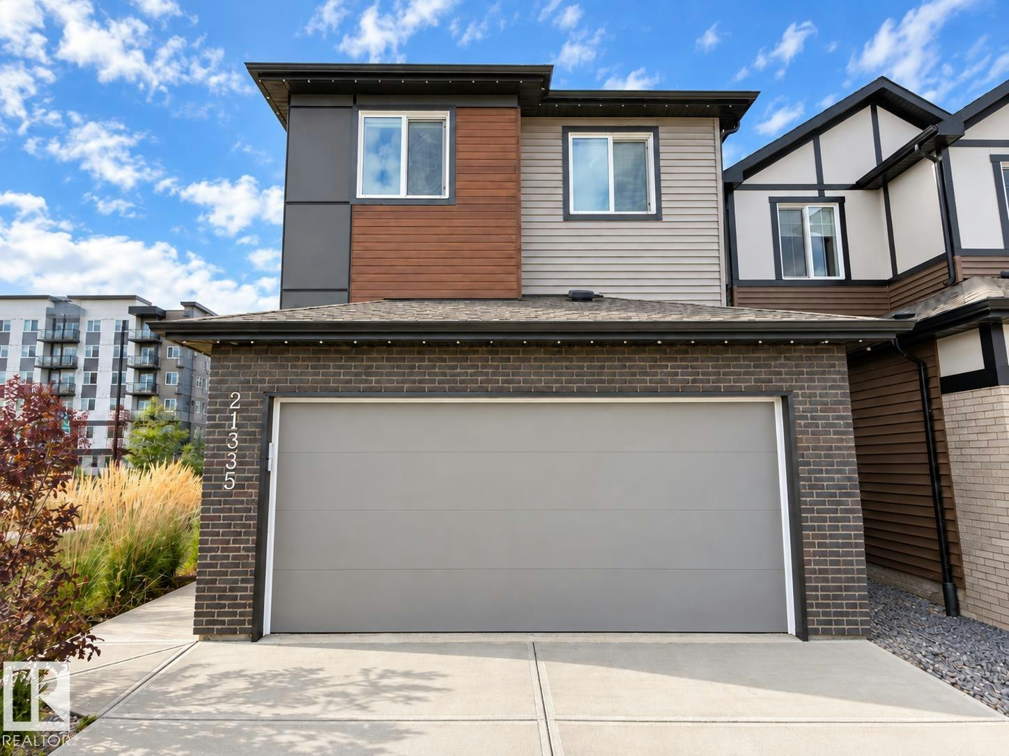 21335 36 Avenue, Edmonton, AB, T6M 1S3