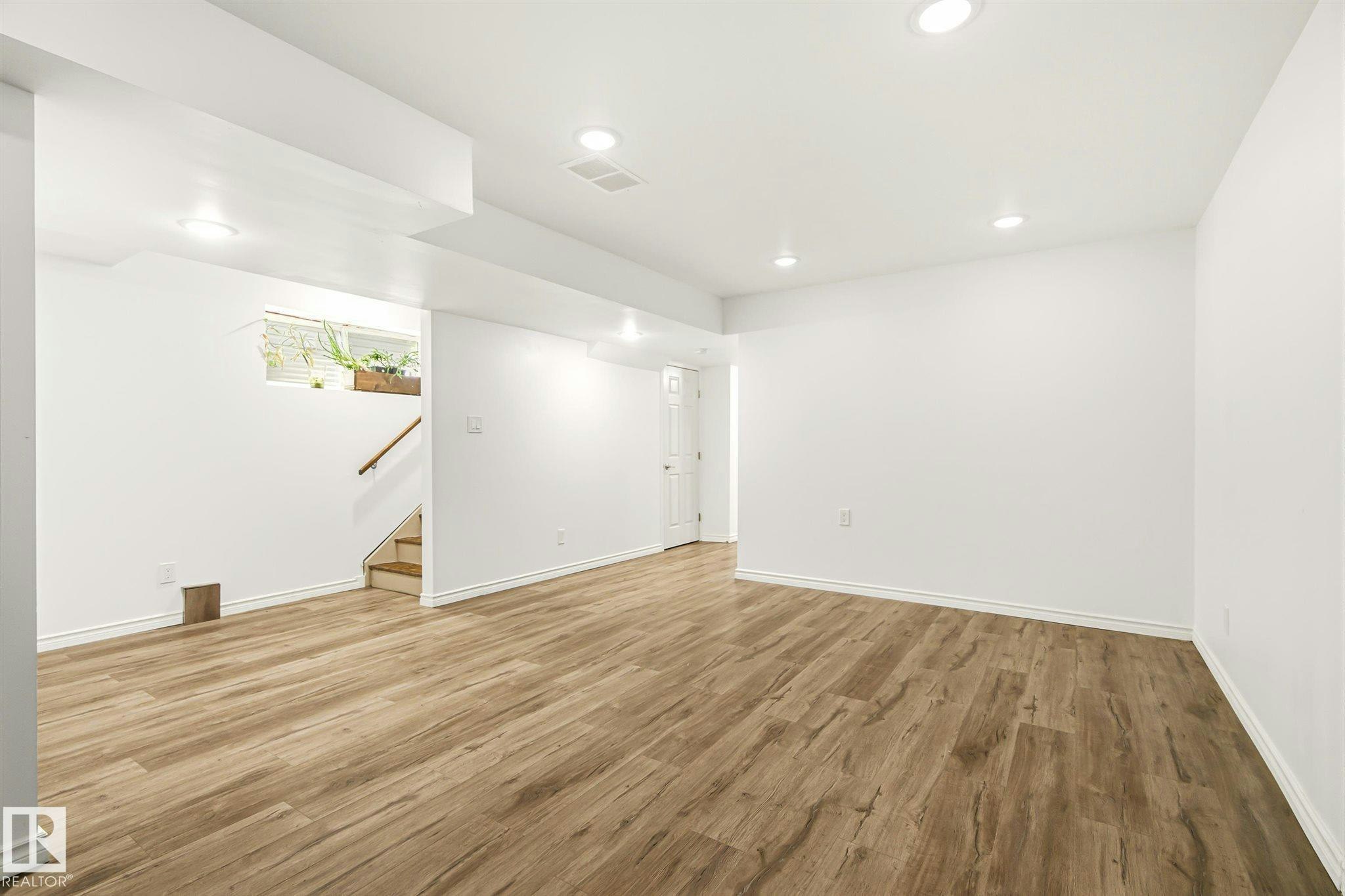 18080 89 Street, Edmonton, AB, T5Z 0J5 - 36