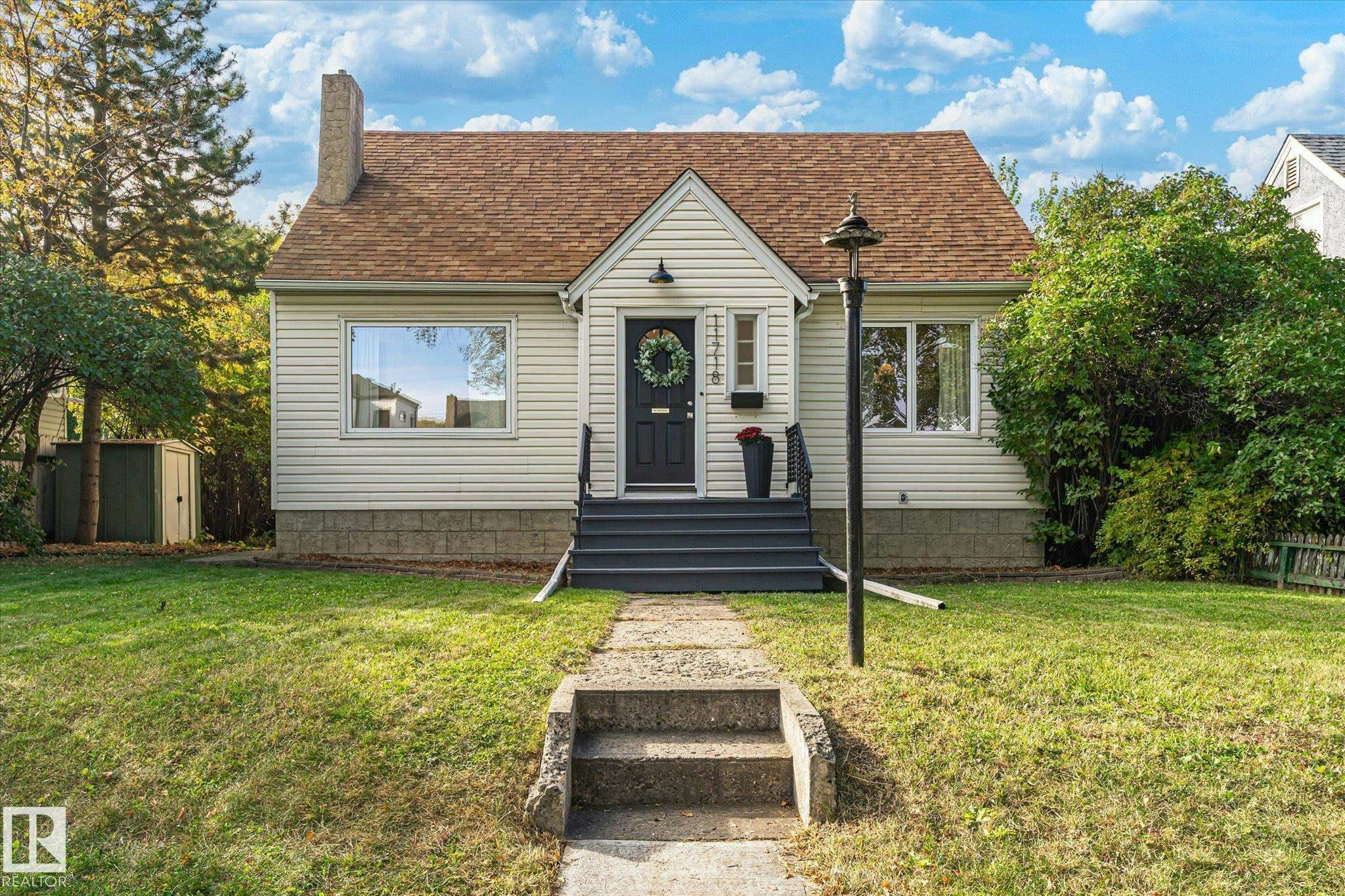 11718 129 Street, Edmonton, AB, T5M 0Y7