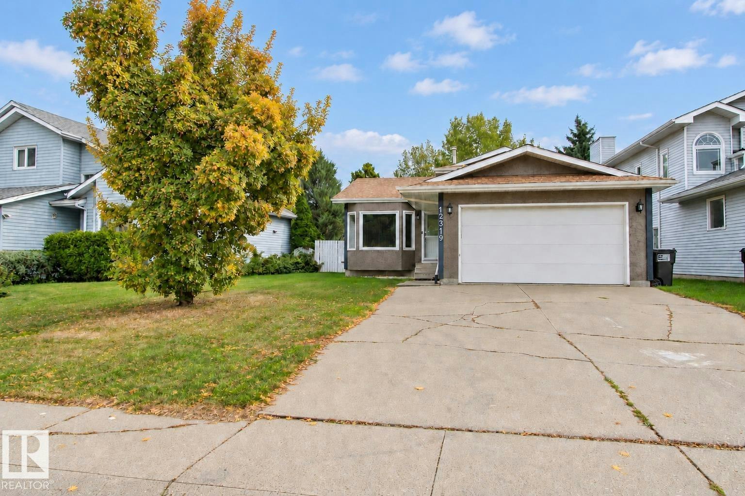 12319 45 Street, Edmonton, AB, T5W 5C3