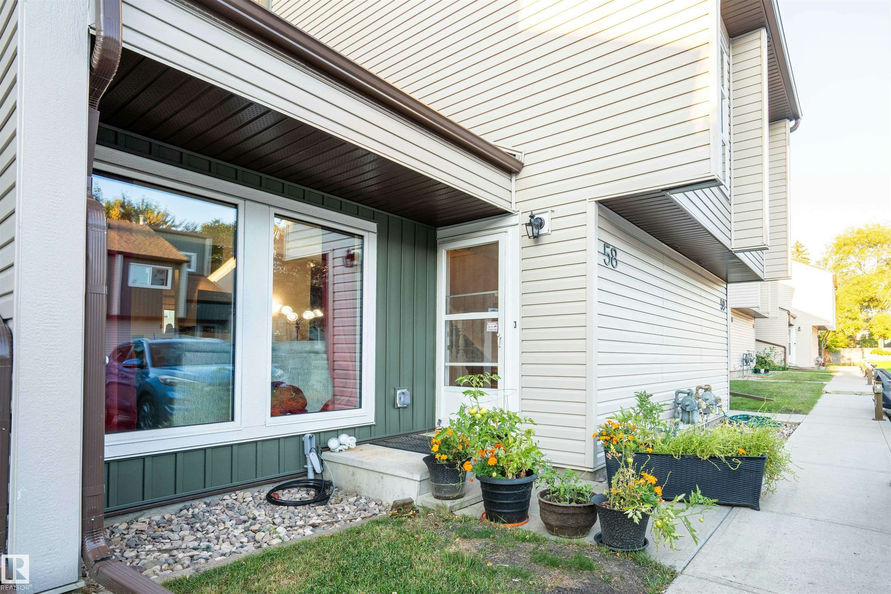 58-2020 105 Street, Edmonton, AB, T6J 5J2