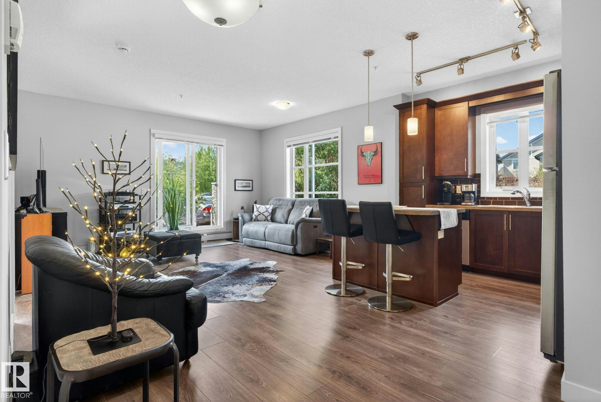104-2588 Anderson Way - 5