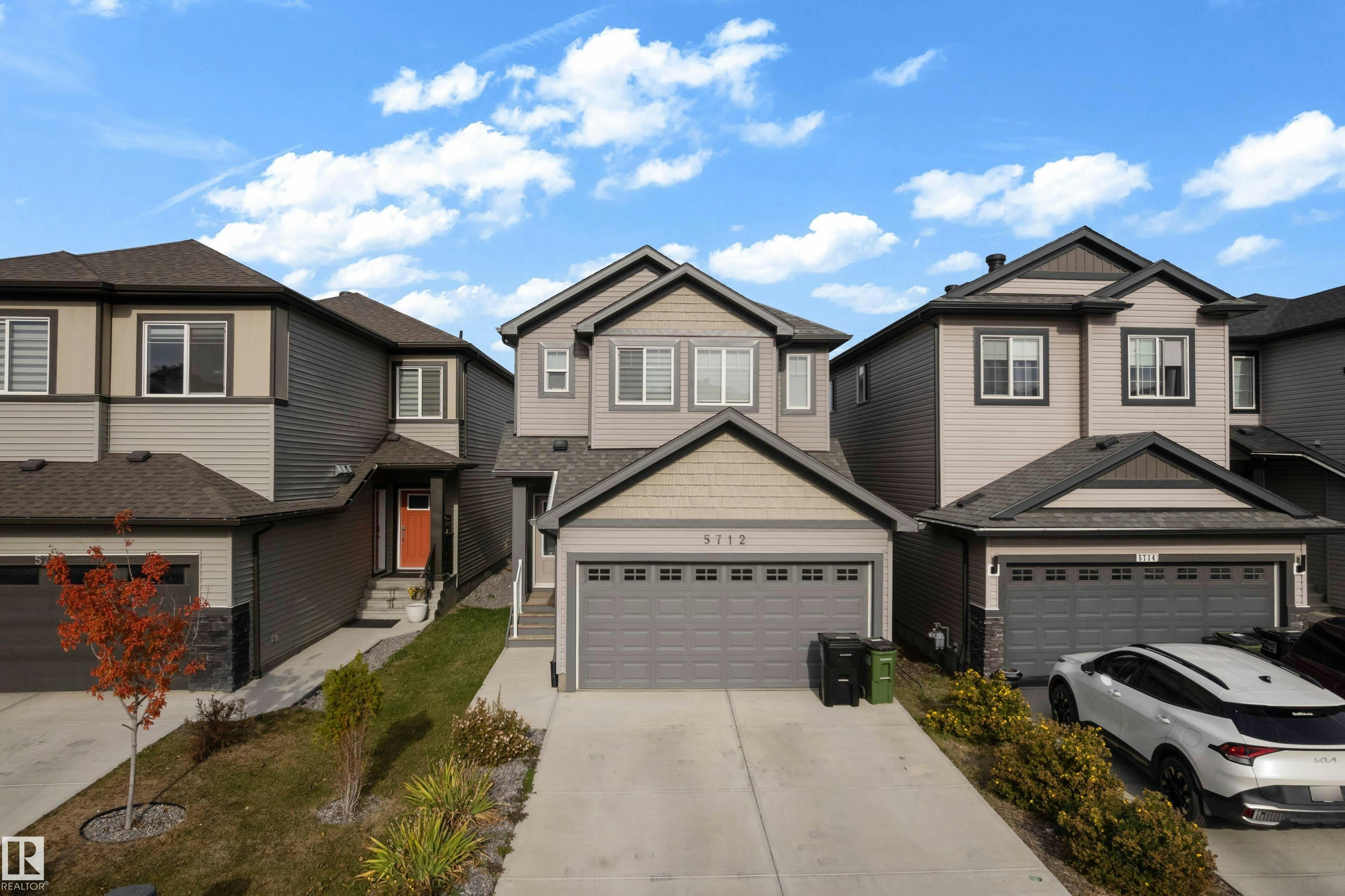 5712 Cautley Crescent SW, Edmonton, AB, T6W 4X9