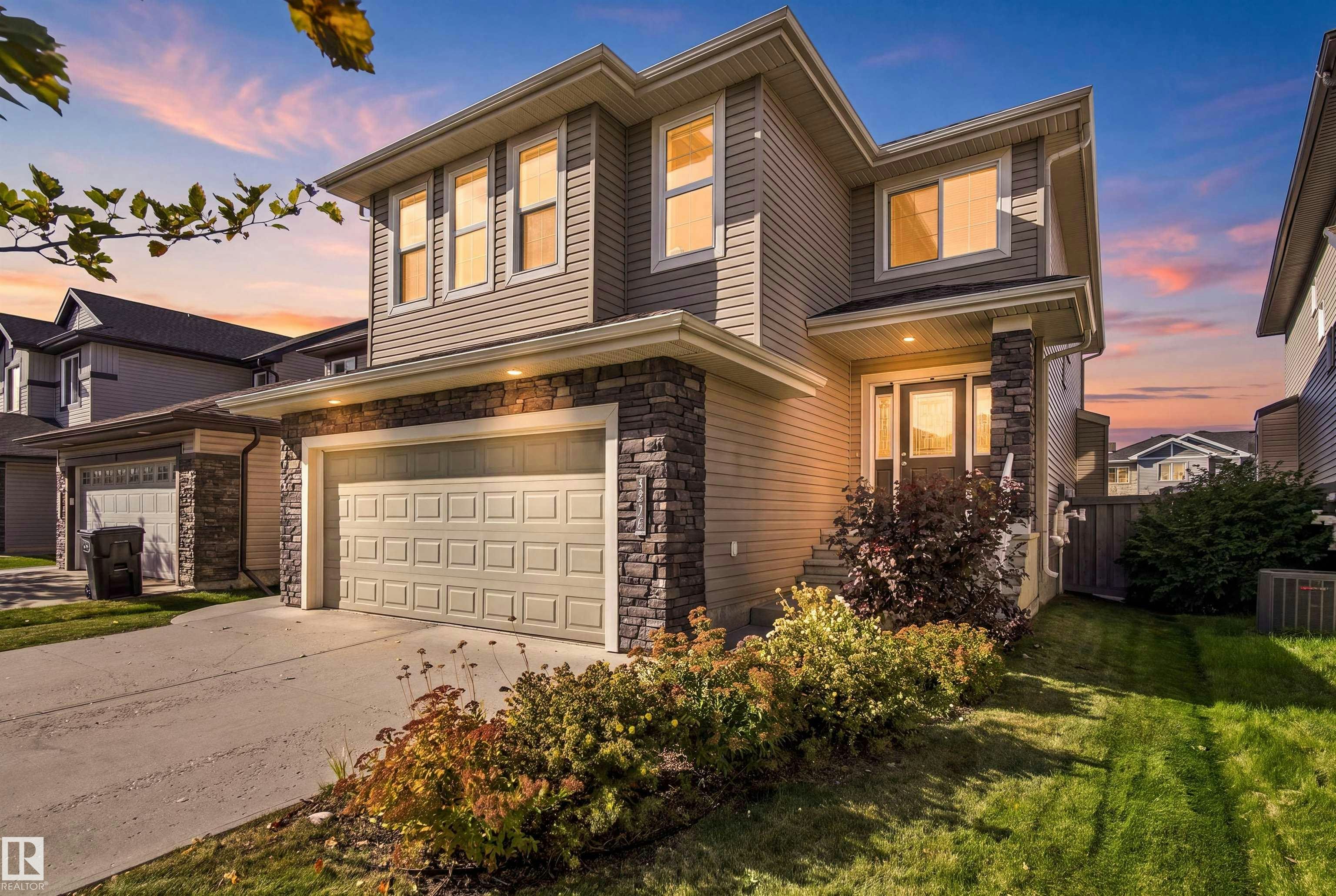 3528 Claxton Crescent, Edmonton, AB, T6W 0Z6
