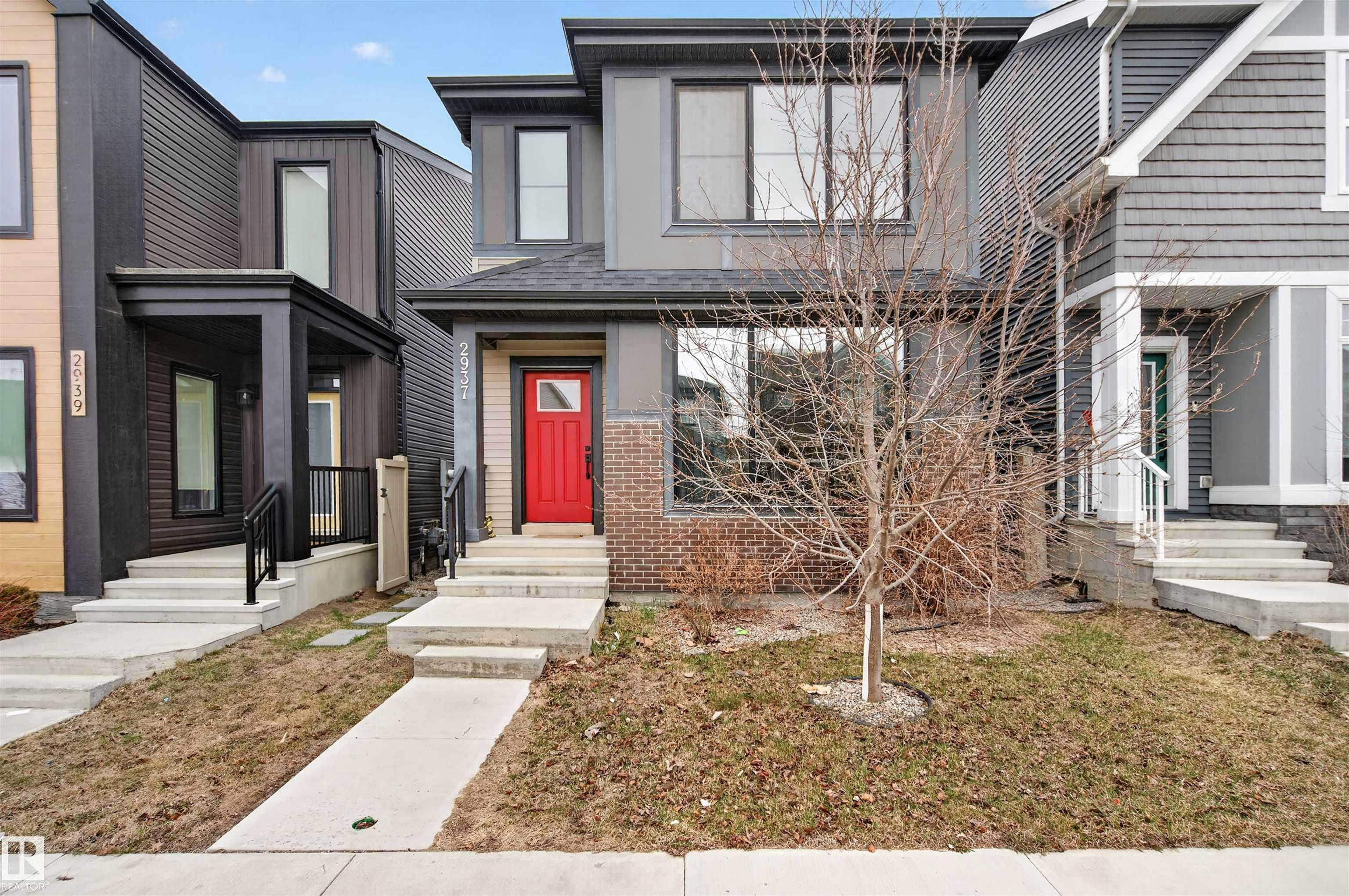 2937 Coughlan Green, Edmonton, AB, T6W 3X6