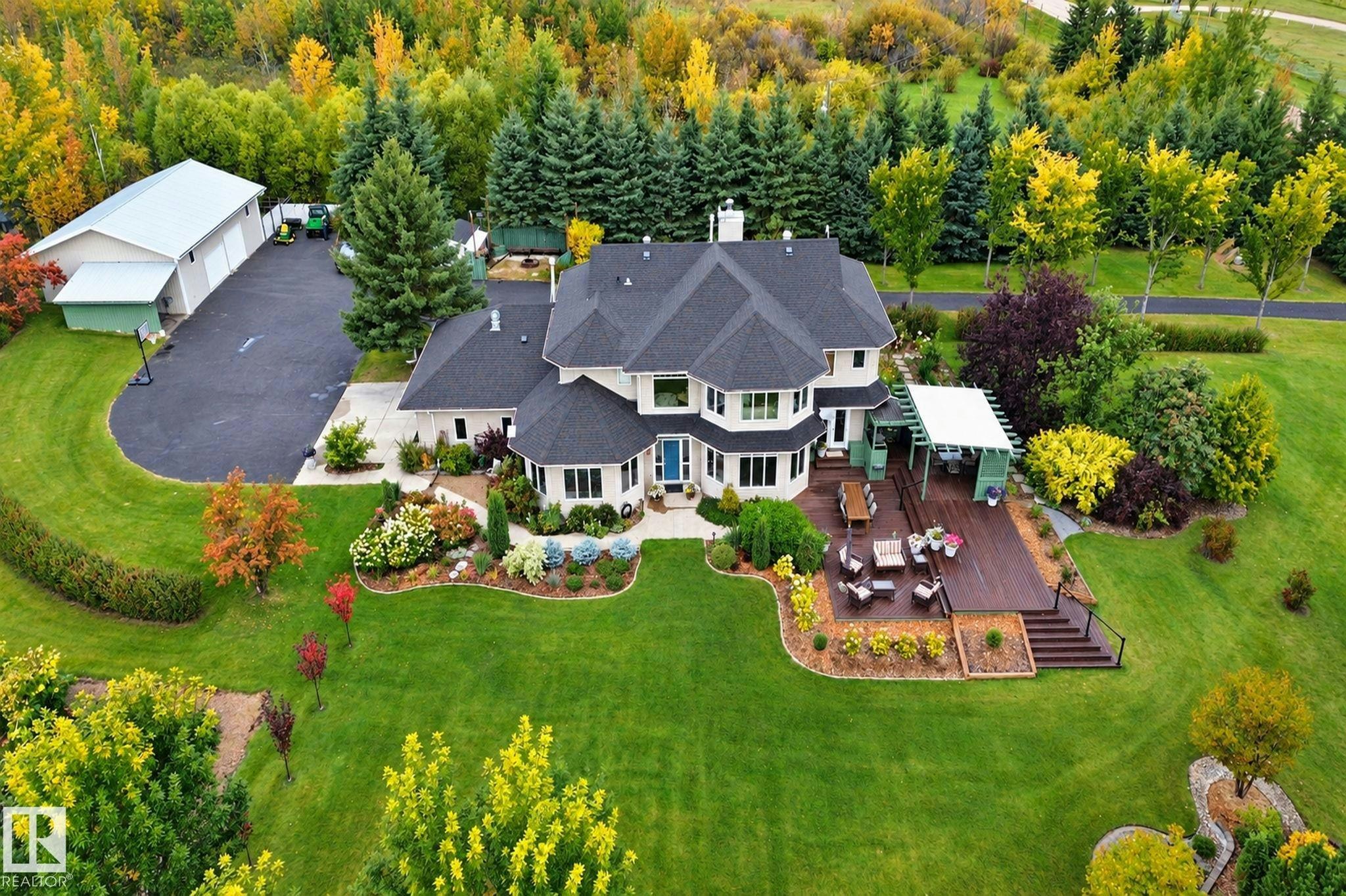 6 Rosenthal Way, Stony Plain, AB, T7Z 2S1