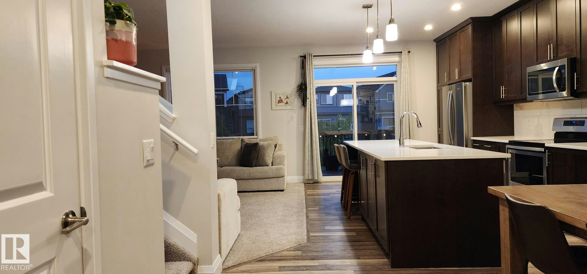 3779 Cherry Loop N, Edmonton, AB, T6X 2K8