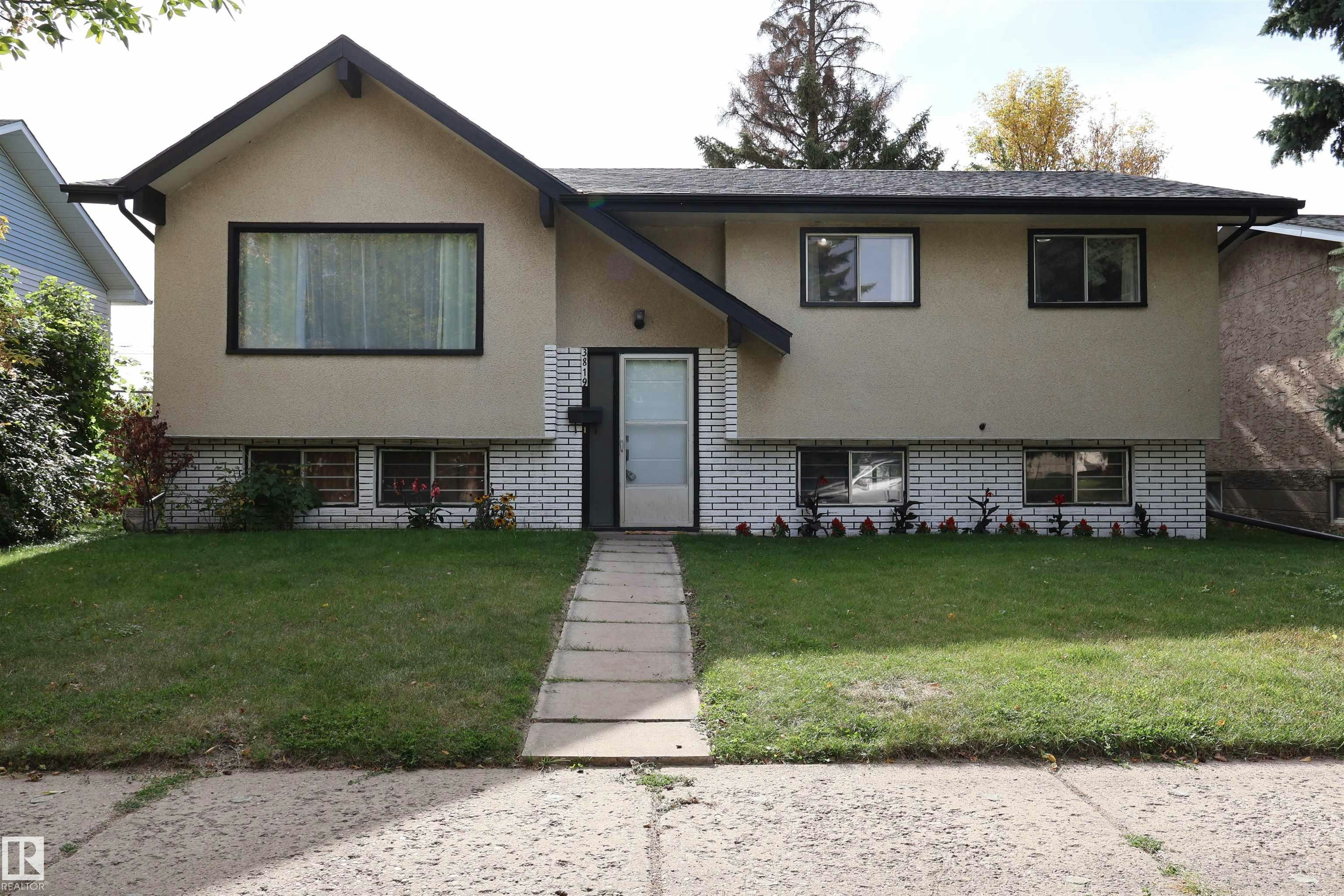 3819 115 Avenue NW, Edmonton, AB, T5W 0V2