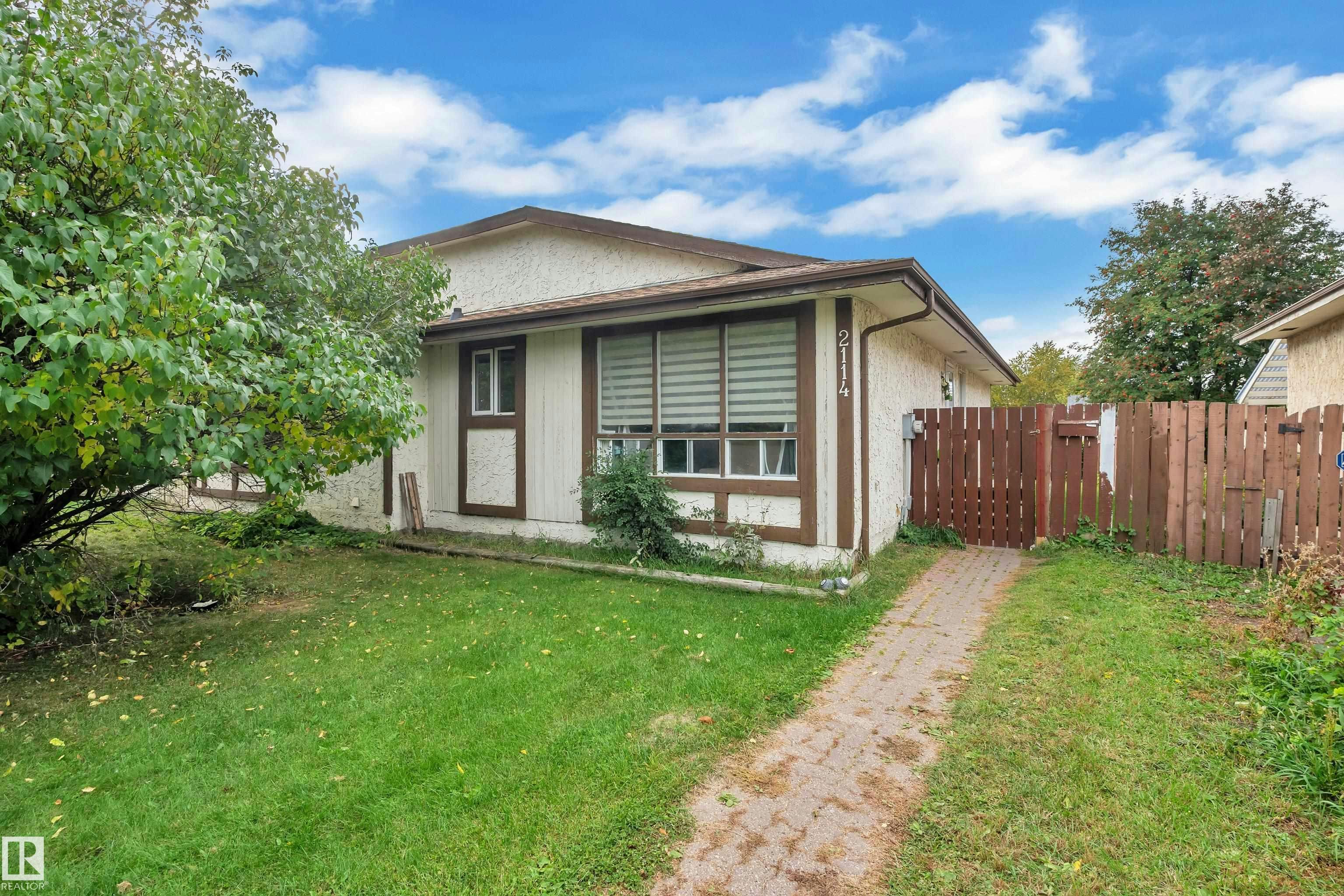 2114 38 Street, Edmonton, AB, T6L 4C3