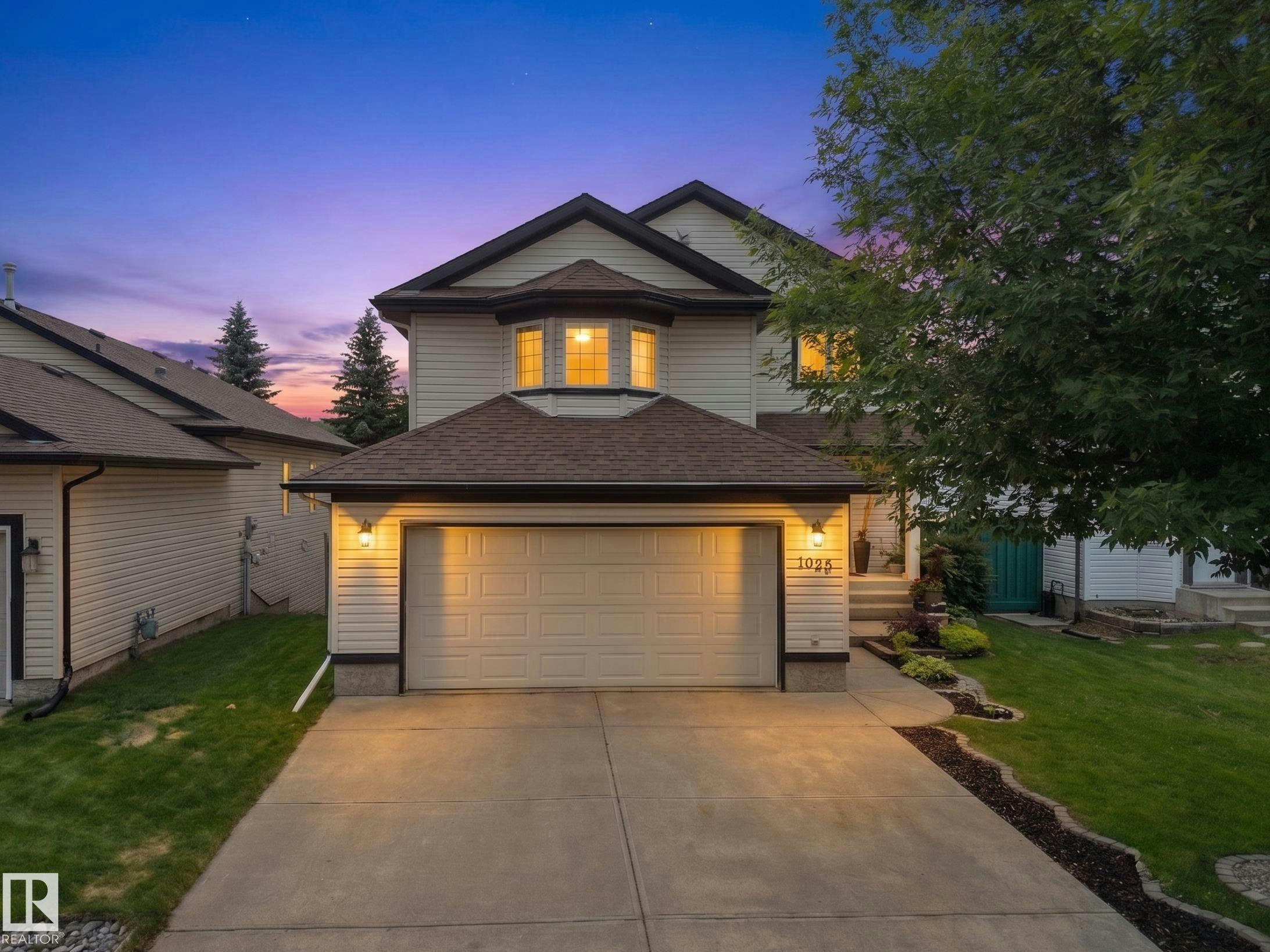 1025 Graham Crest, Edmonton, AB, T5T 6L4