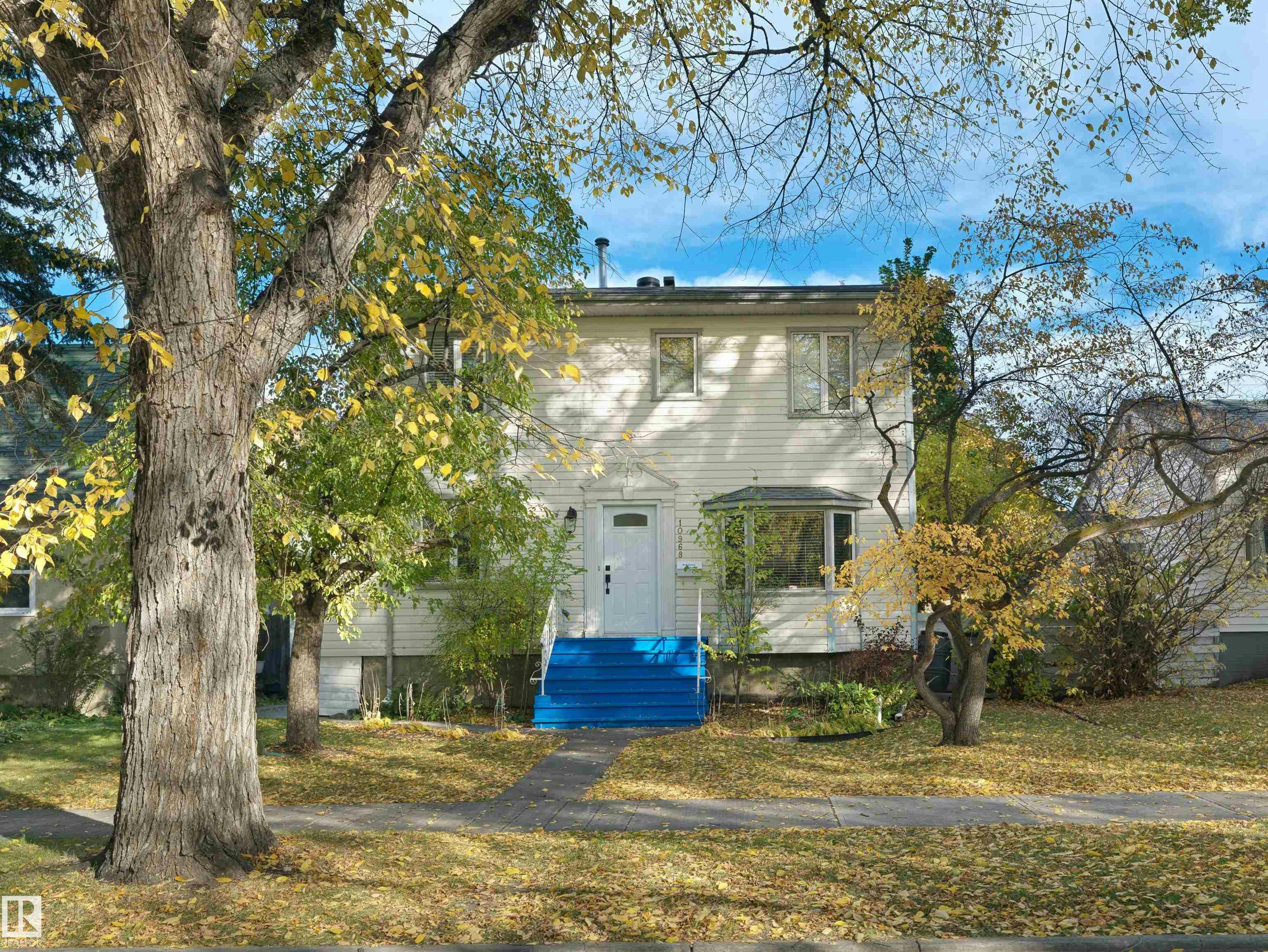 10968 75 Avenue, Edmonton, AB, T6G 0G9