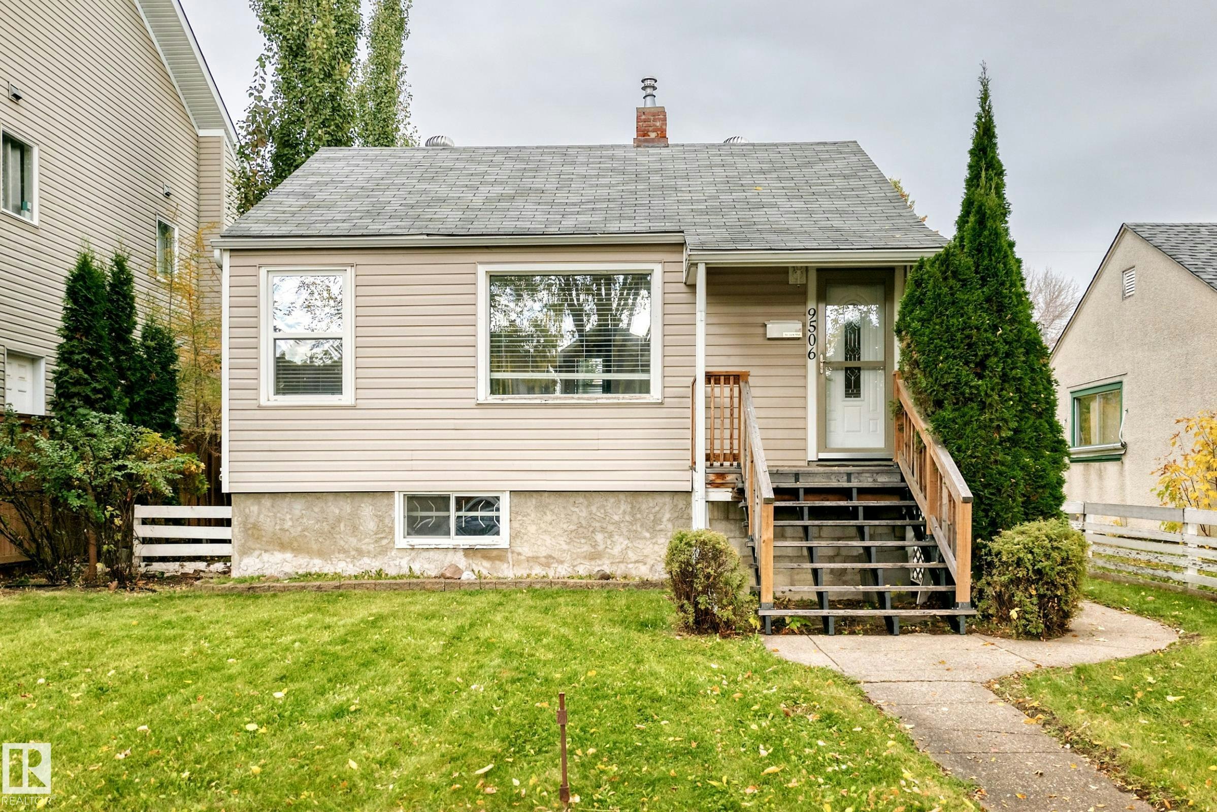 9506 72 Avenue, Edmonton, AB, T6E 0Y4
