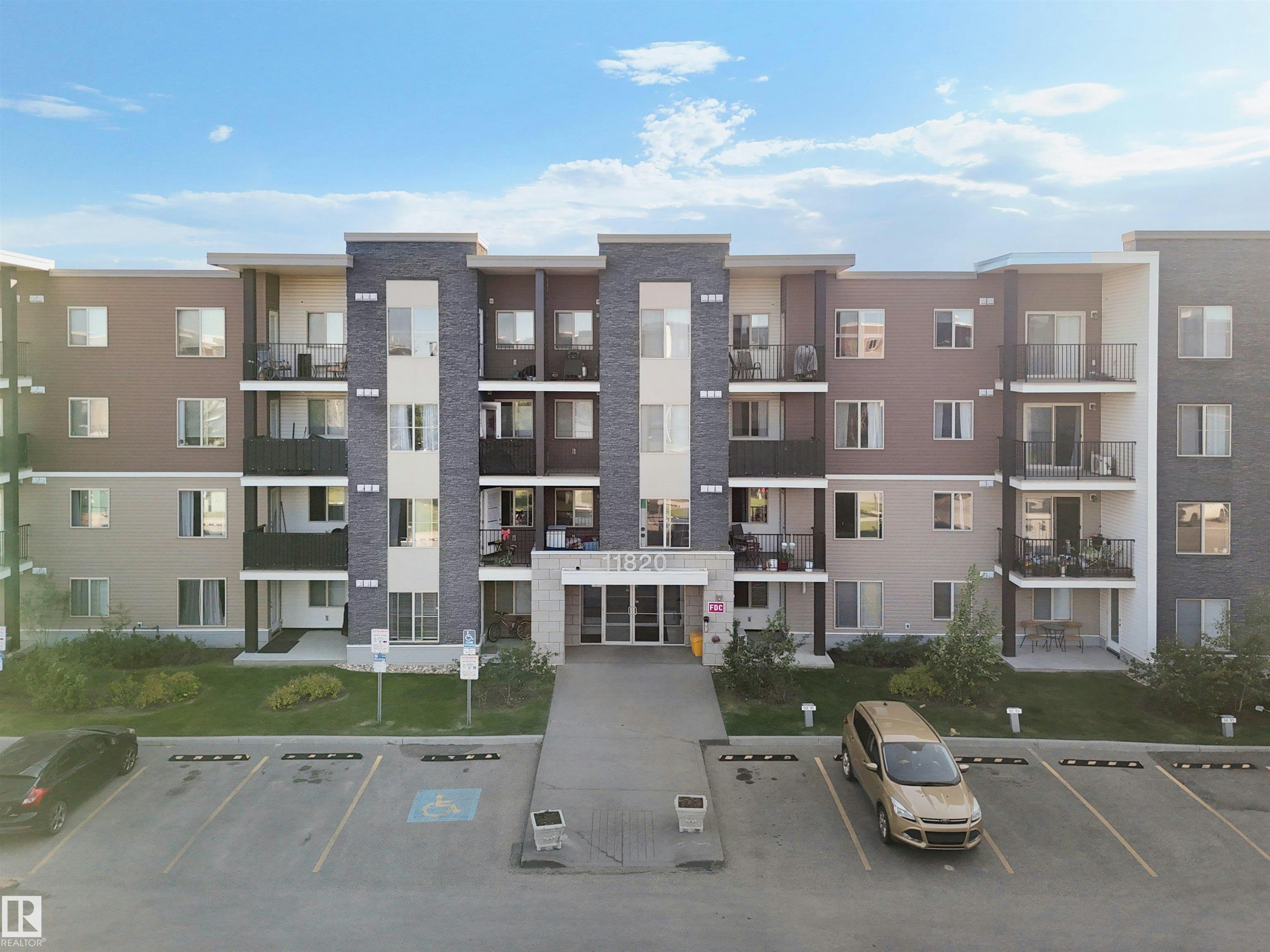 313-11820 22 Avenue, Edmonton, AB, T6W 2A2