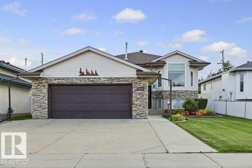 16103 67 Street, Edmonton, AB, T5Z 3C5