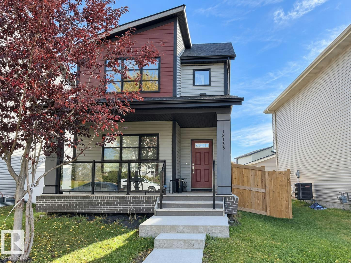 18135 77 Street, Edmonton, AB, T5Z 0L8
