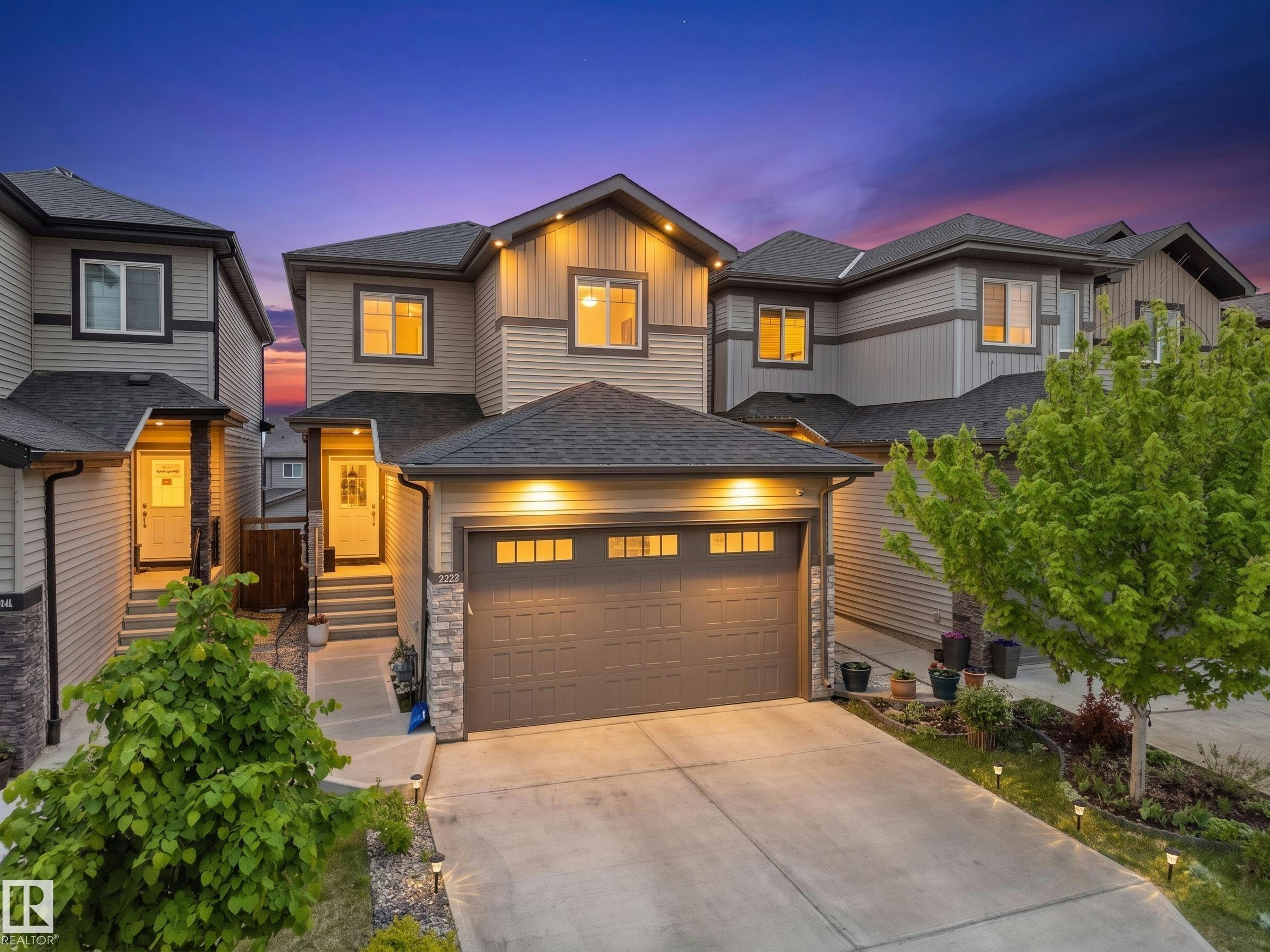 9923 222 Street, Edmonton, AB, T5T 7J1