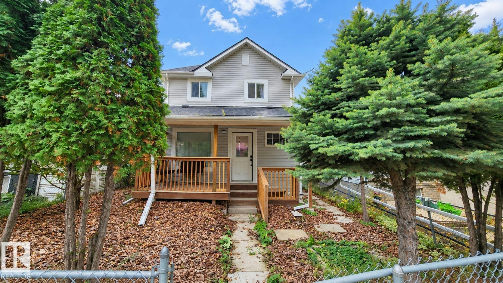 10656 93 Street, Edmonton, AB, T5H 1X9